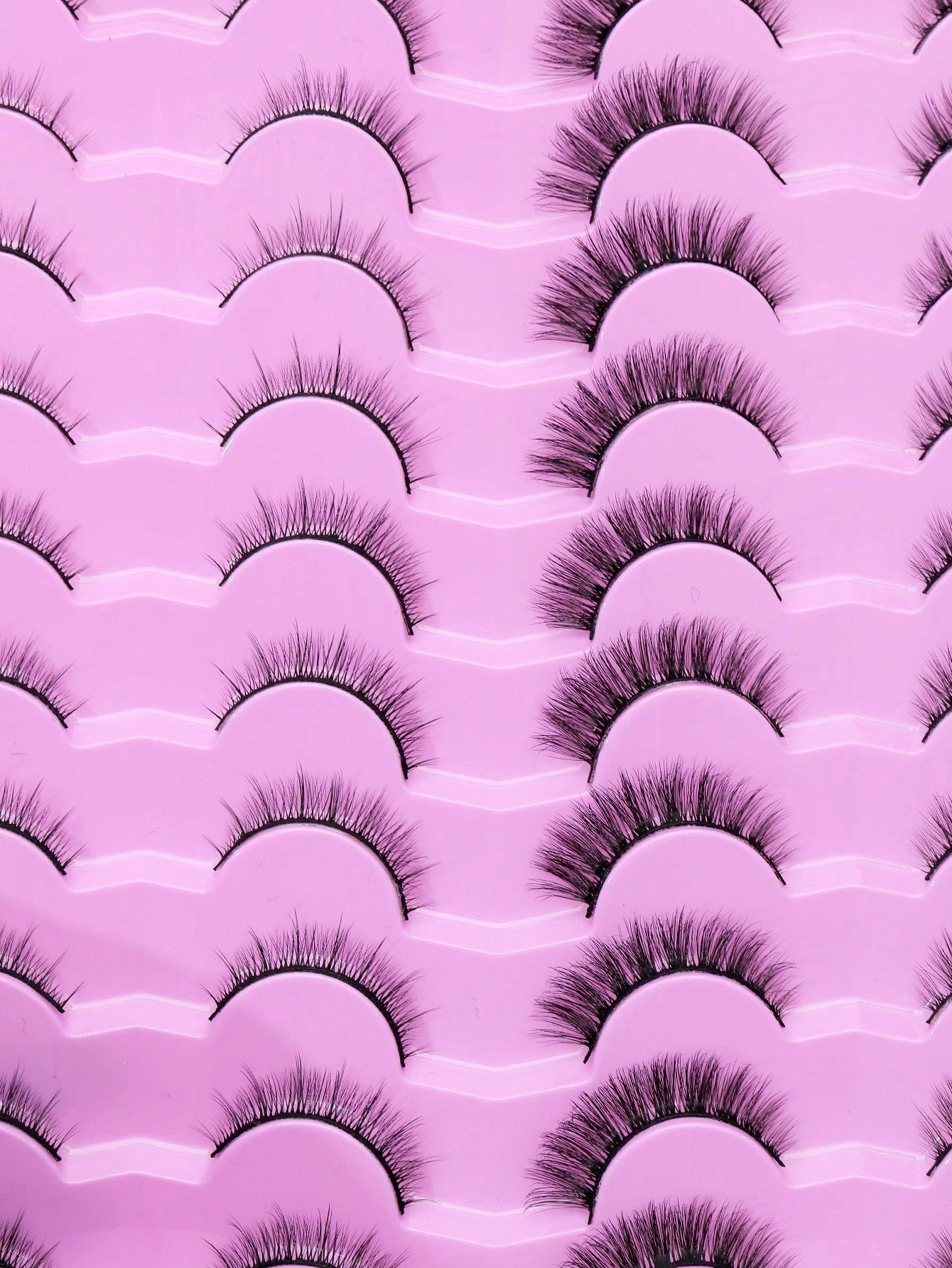 20 Pairs Short 3D Faux Mink Lashes,Cat Eye Style, Natural Look, Eyelash Extensions, A Combination Of Thick And Curled Styles, Soft And Comfortable, Suitable For Daily Dates And Makeup Simulations, Re