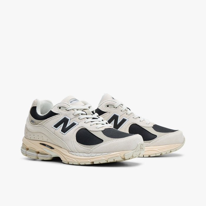 New Balance 2002R Arid Stone / Black Coffee