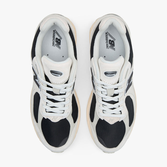 New Balance 2002R Arid Stone / Black Coffee