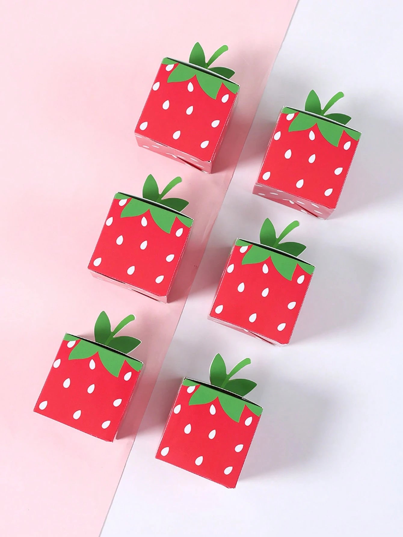 24pcs Strawberry Gift Box, Wedding Candy Bags, Bride Party Decor, Strawberry Themed Party Decorations, Baby Shower Party Supplies, Baby Shower Party Favors, Birthday Party Supplies, Summer Party Decor