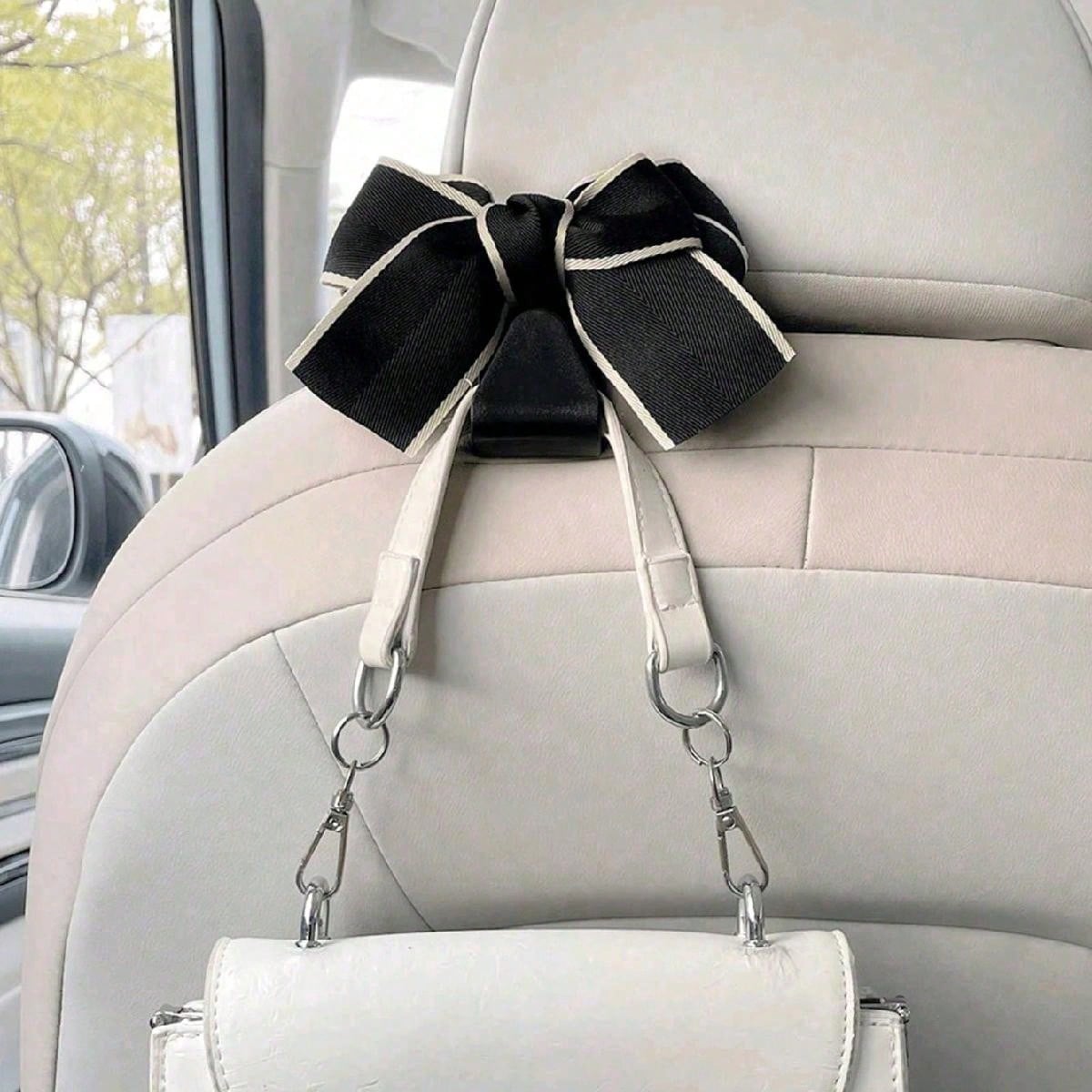 2pcs/1pc Car Seat Backrest Hook Bowknot Creative Cute Cartoon Hidden Multifunctional Small Hook Car Interior Decoration
