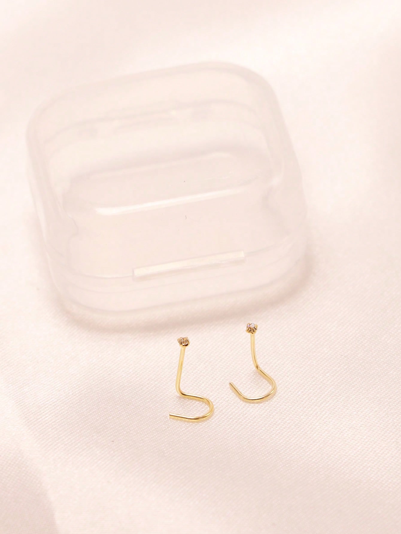 2pcs 925 Sterling Silver Nose Stud Ring Piercing Hook Nose Stud Screw, Tiny 1.5mm Crystal, 24 Gauge, Consumables, Unisex