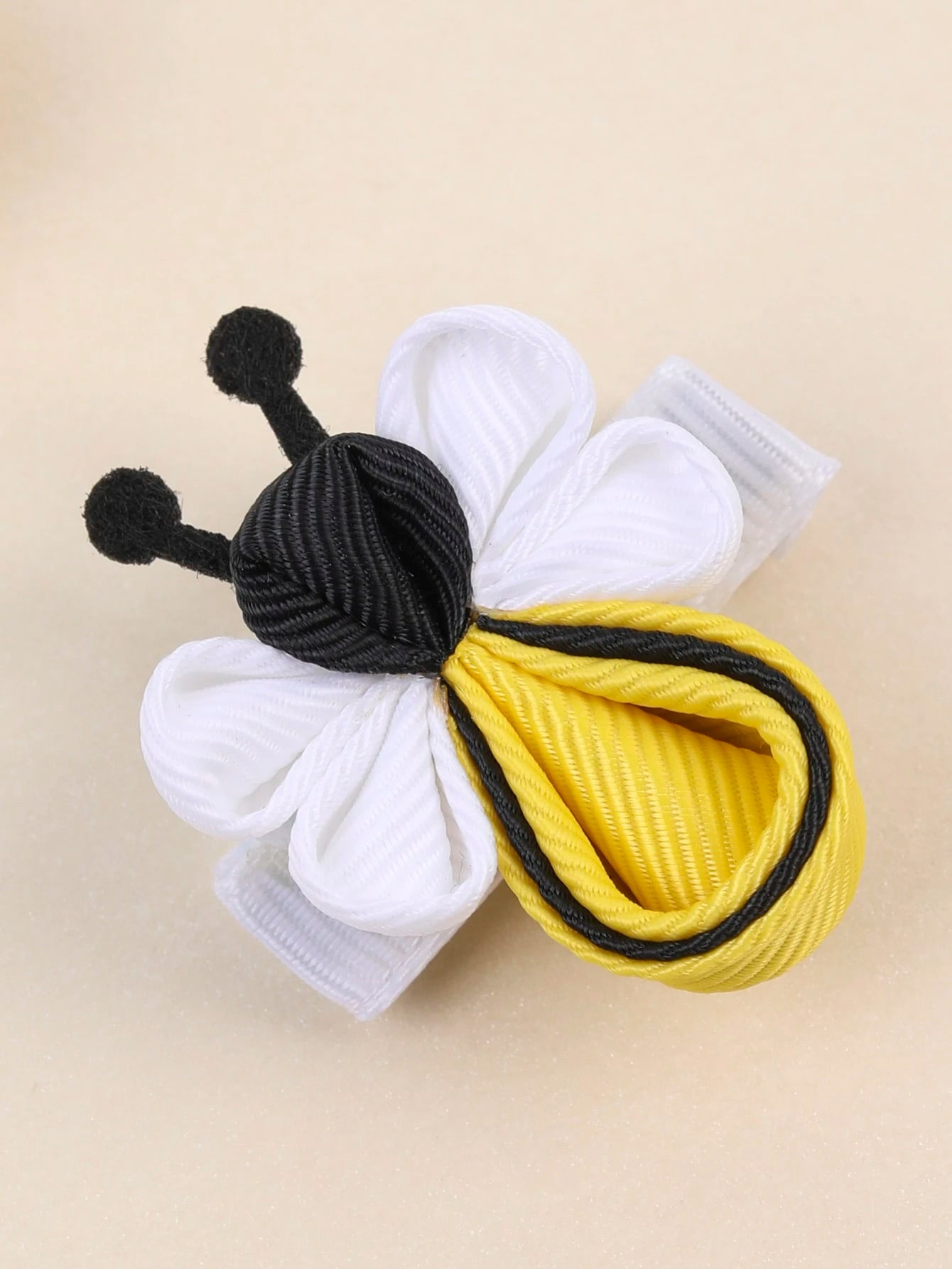 2pcs Baby Bee Shaped Hair Clips With Cute Animal Decoration, Suitable For Daily And Festival Decoration Love Valentine