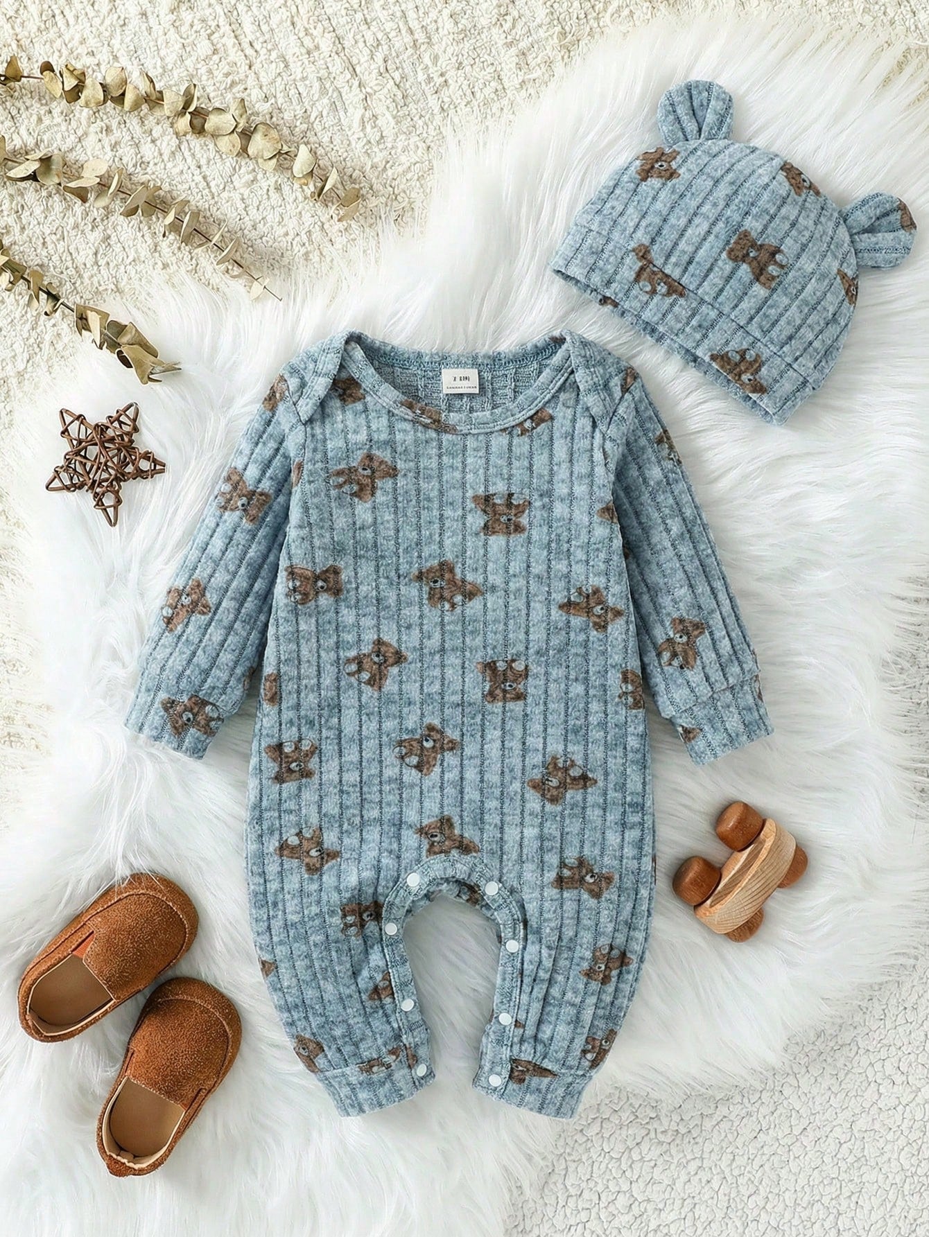 2pcs Baby Boy Set Ribbed Fabric Bear Print Long Sleeve Romper & 3D Bear Ear Hat Blue And Brown Polka Dot Autumn Cute Modest New Born Baby Girl