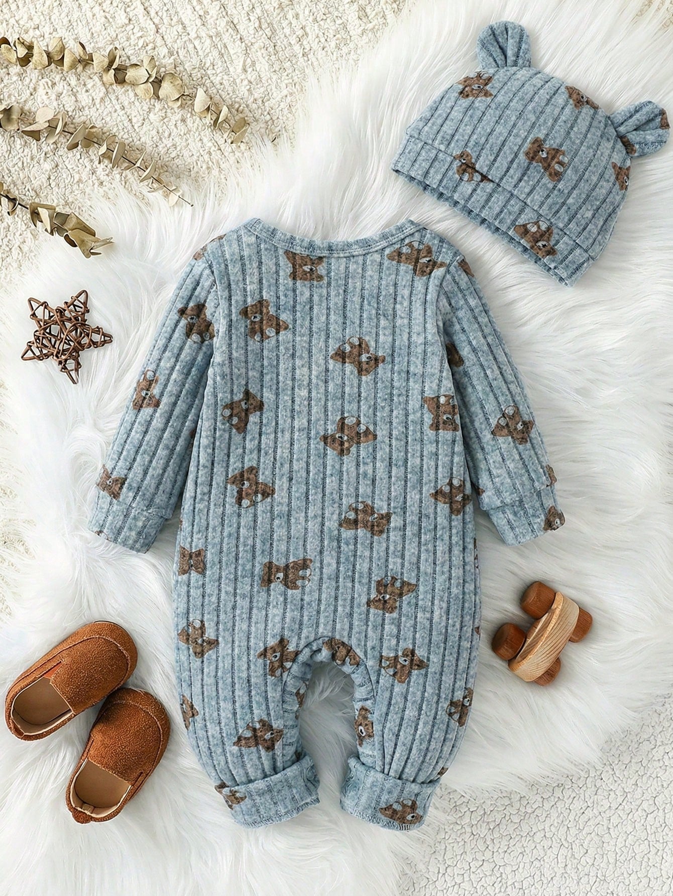 2pcs Baby Boy Set Ribbed Fabric Bear Print Long Sleeve Romper & 3D Bear Ear Hat Blue And Brown Polka Dot Autumn Cute Modest New Born Baby Girl