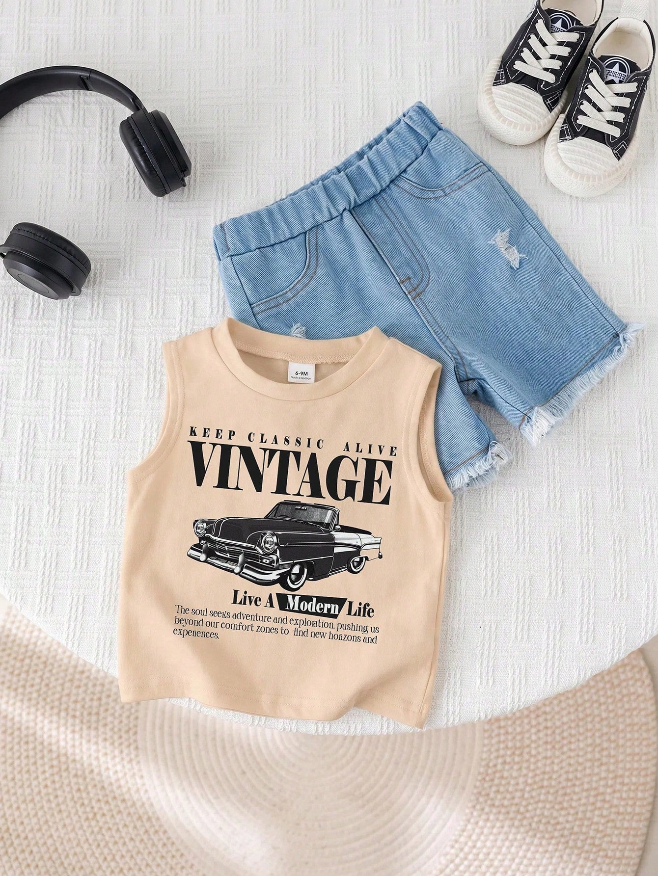 2pcs Baby Boy Summer Casual Street Chic Car Graphic Tank Top And Denim Shorts Set