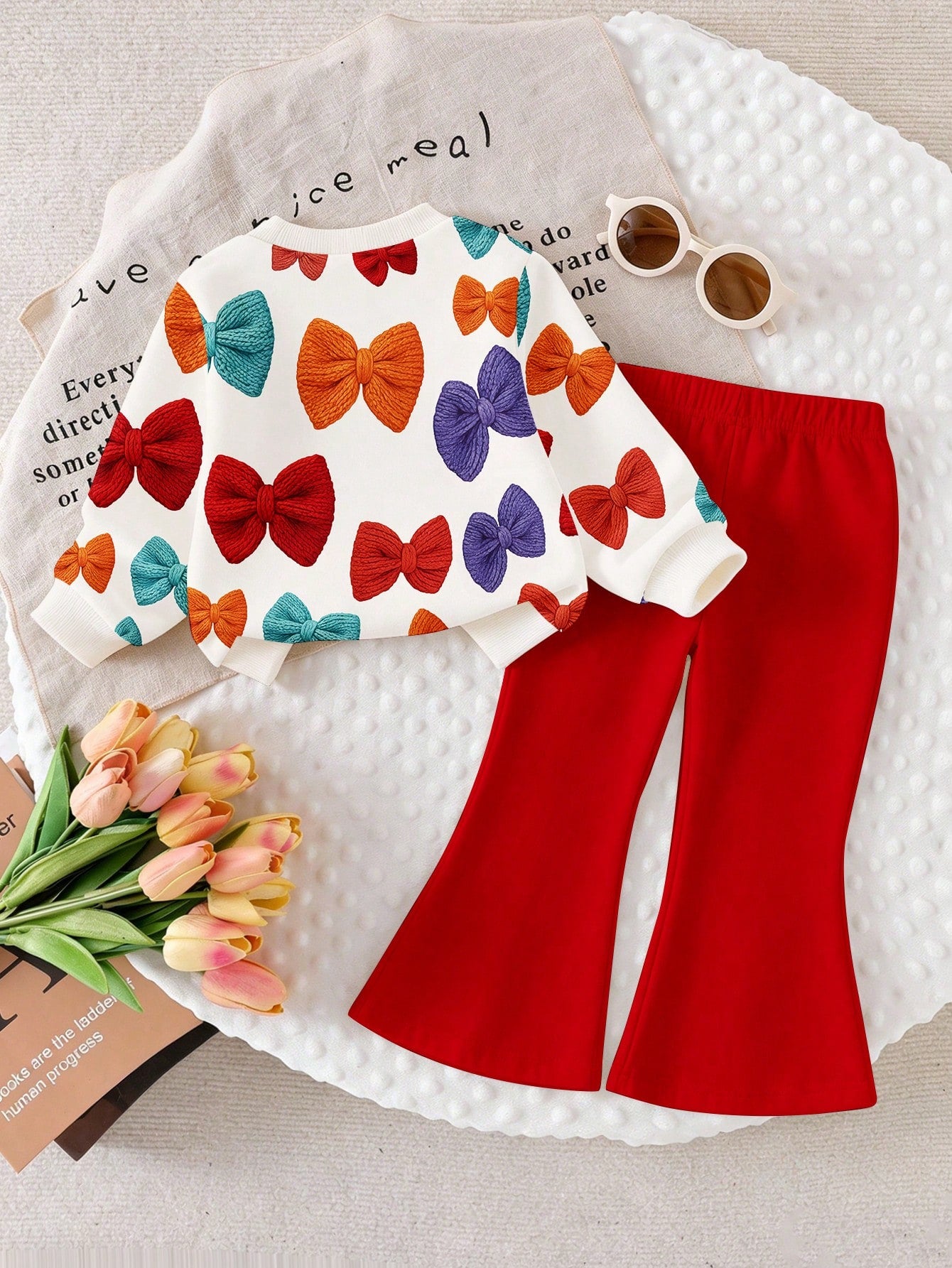 2pcs Baby Girl Casual Fashion Simple Sweet 3D Faux Embroidery Bow Print Crew Neck Sweatshirt And Solid Color Flared Pants Set, Suitable For Autumn/Winter, Daily, Outdoor Wear, Basic Versatile, Fashion