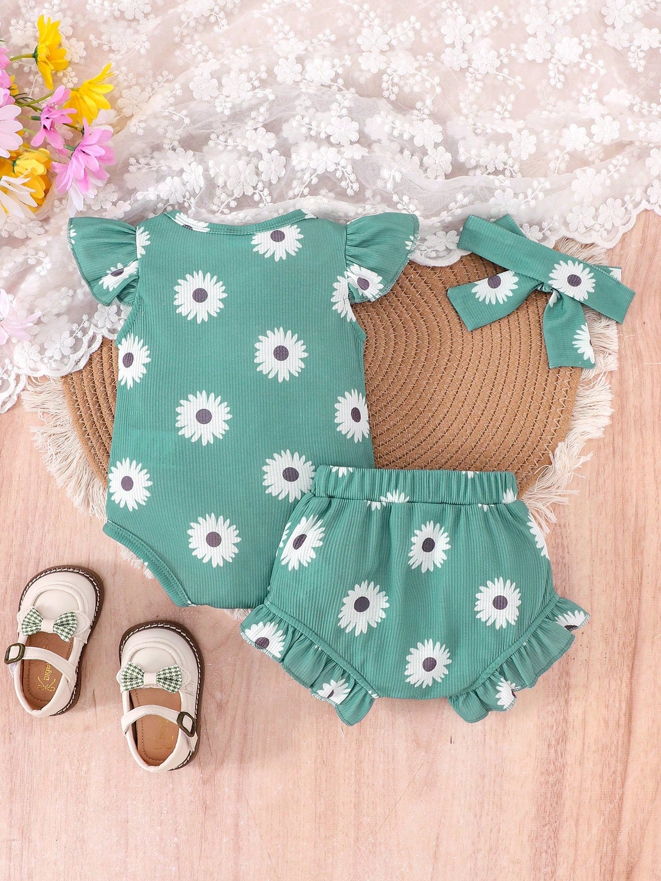 2pcs Baby Girl Cute Print Thin Romper And Shorts With Headband Set, Summer