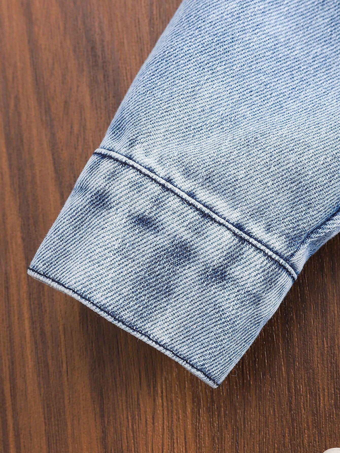 2pcs/Set Baby Boys Casual Vintage Washed Blue Denim Lapel Jacket Top And Faded Denim Jeans Pants Outfit Comfortable All-Match Autumn Vacation Set