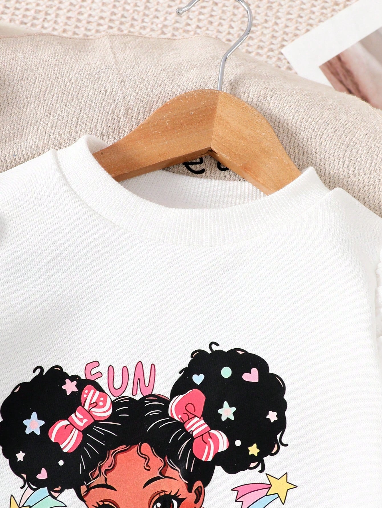 2pcs Set Baby Girl Cartoon Print Sweatshirt + White Dark Brown Denim Effect Pants, Casual Cute Outfit For Home, Leisure Travel Party Autumn