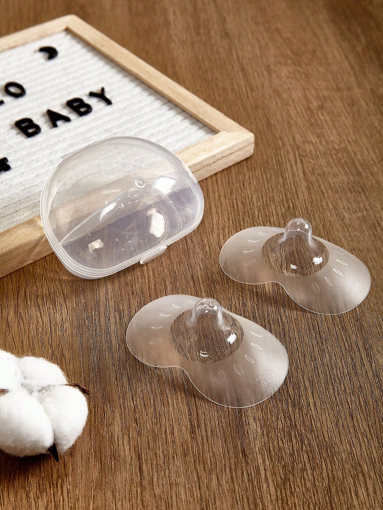 2pcs Silicone Nursing Covers With Storage Box, Nipple Protector, Anti-Pain Anti-Bite Nursing Shields, Thin Breast Pad, Easy Cleaning Covers