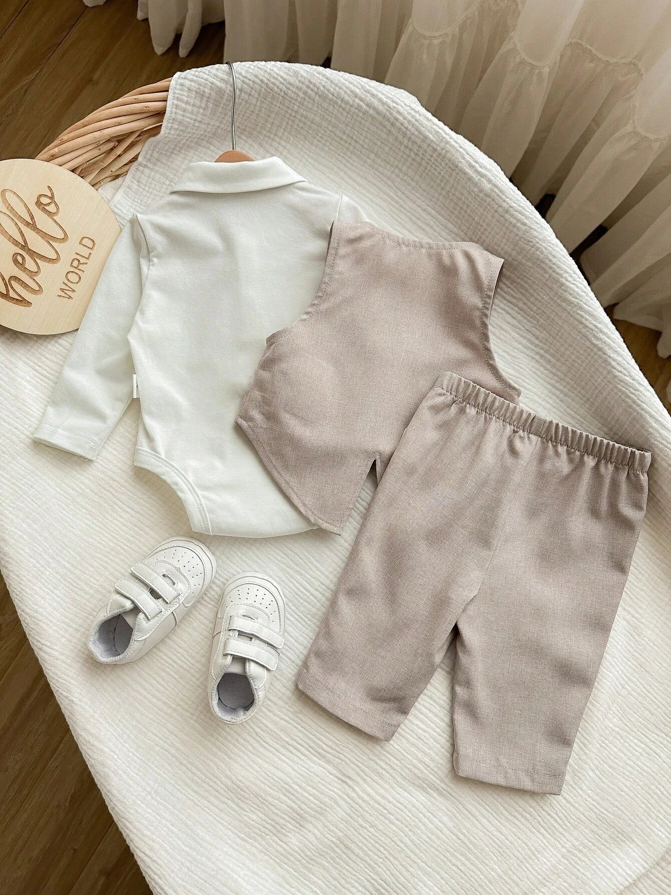 3pcs Newborn Baby Boy Preppy Style Cute Casual Vest Jacket, Pants And Bow Tie Romper Set,Kids