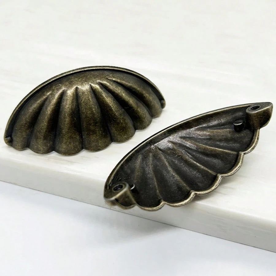 4pcs Vintage Antique Zinc Alloy Half-Moon Drawer Pulls- Kitchen, Vanity, Wardrobe And Drawer Decorative Cabinets, Easy Installation, Shell Pulls