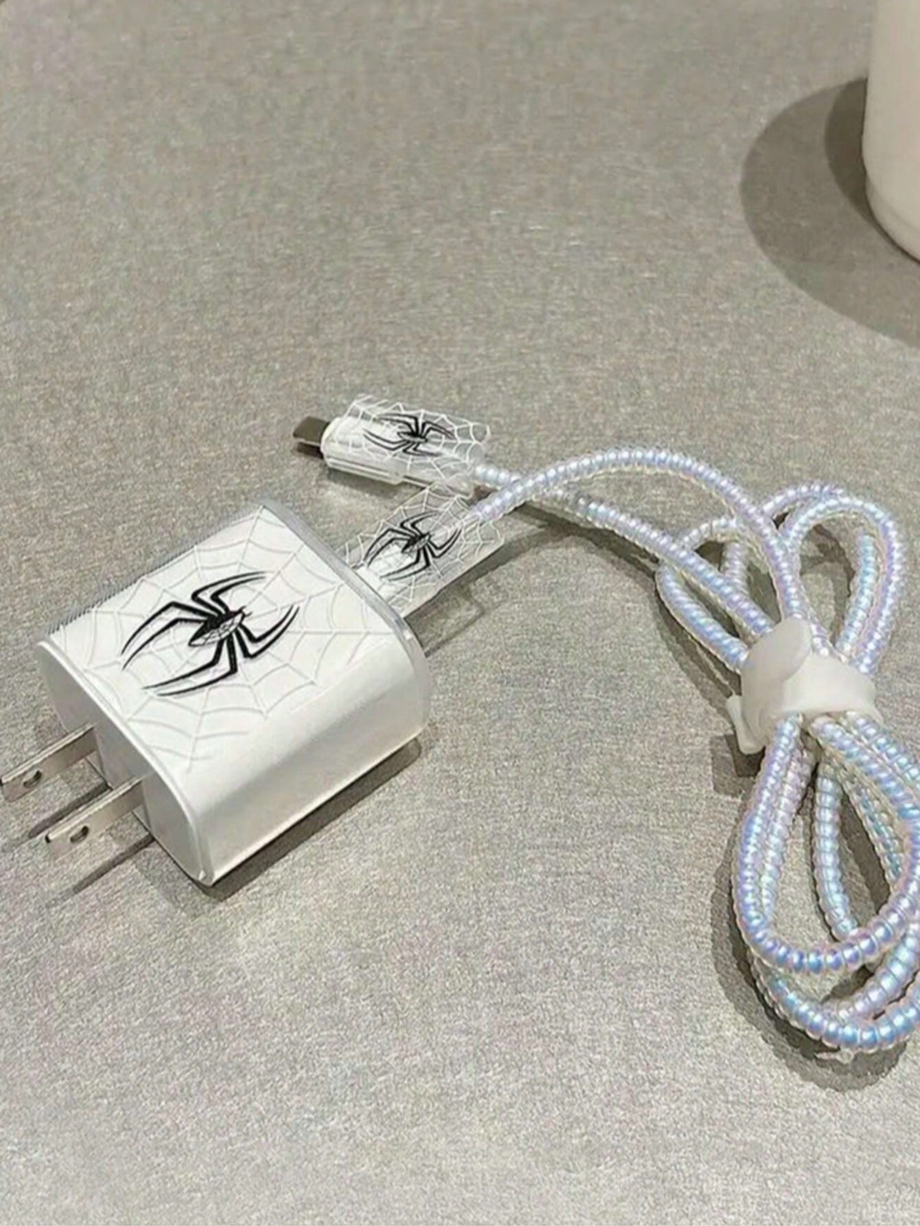 5pcs Black Spider Pattern TPU Charger Protective Covers, Compatible With Apple 18/20W Charger Cable Protective Covers, Charger Protective Covers, Charger Accessories, Phone Accessories