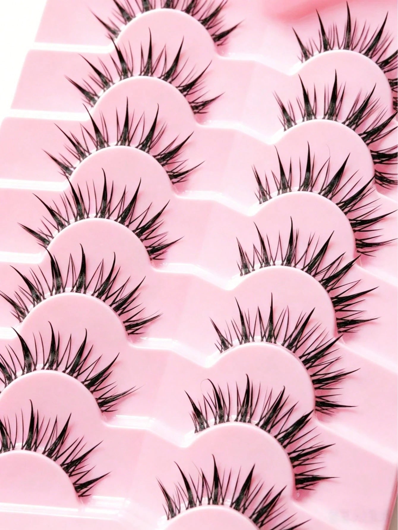 7 Pairs Cartoon Style Natural Wet Effect False Eyelashes, Faux Mink Lashes With Clear Band, Y2K Style 3D Fluffy Long Cat Eye Natural Exaggerated Eyelash Extension Set Makeup Tool