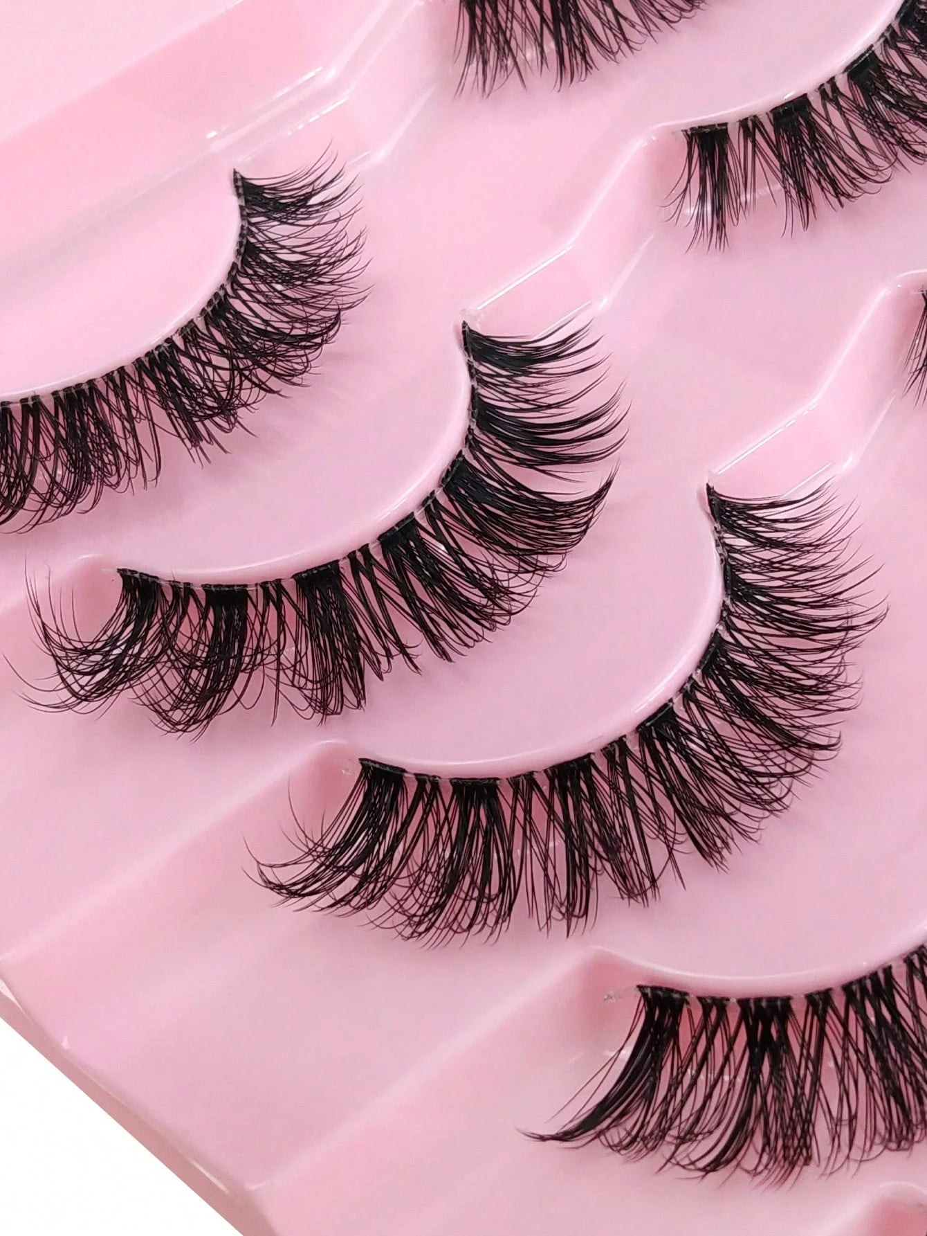 7 Pairs Fox Eye False Eyelashes Cat Eye Lashes Transparent Band Wispy Eyelashes Natural Look Long Faux Mink Lashes Strip Lashes Winged End Eye Elongated Eyelashes Faux Mink Eyelashes Makeup Strip Lash