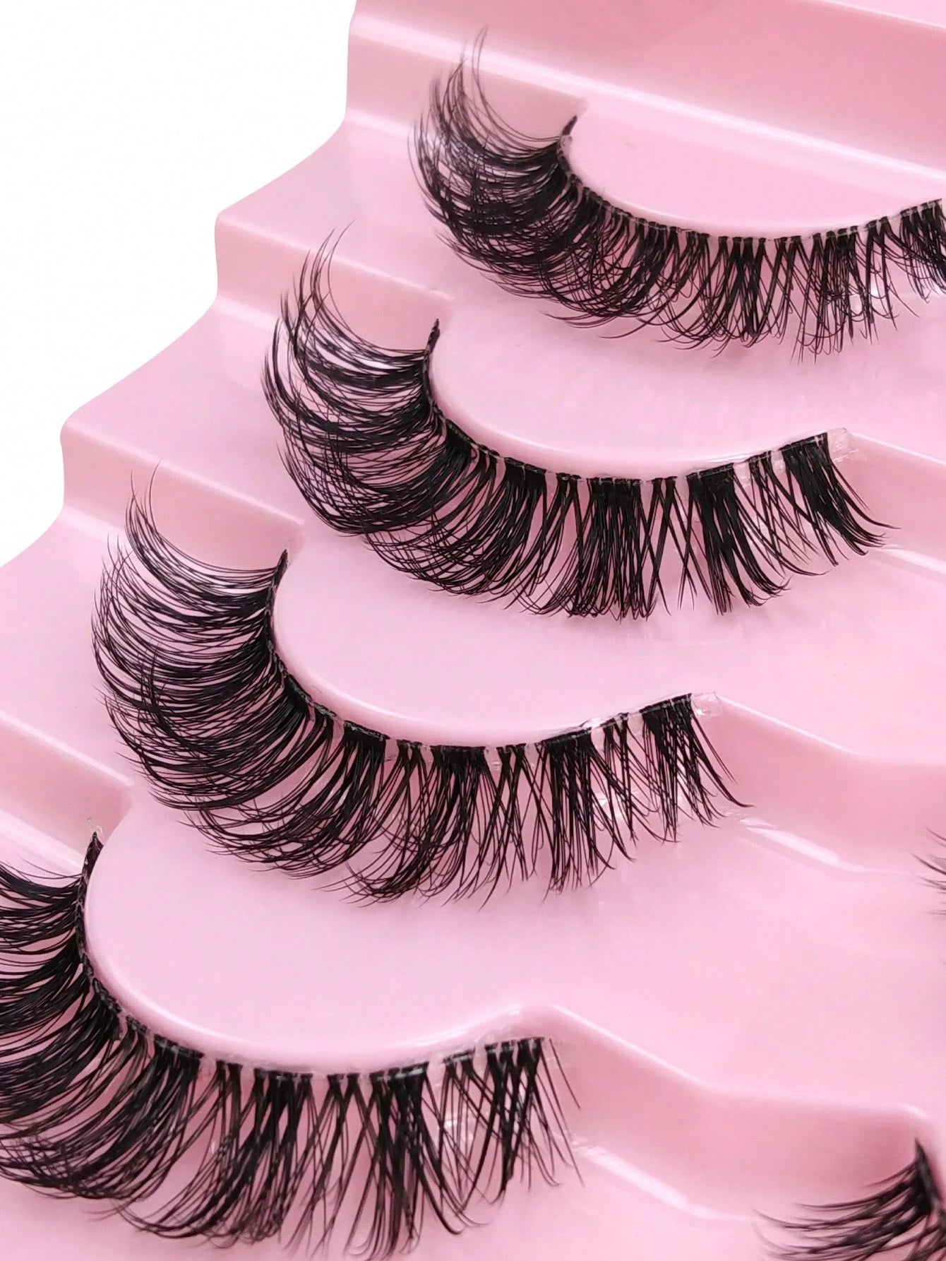 7 Pairs Fox Eye False Eyelashes Cat Eye Lashes Transparent Band Wispy Eyelashes Natural Look Long Faux Mink Lashes Strip Lashes Winged End Eye Elongated Eyelashes Faux Mink Eyelashes Makeup Strip Lash