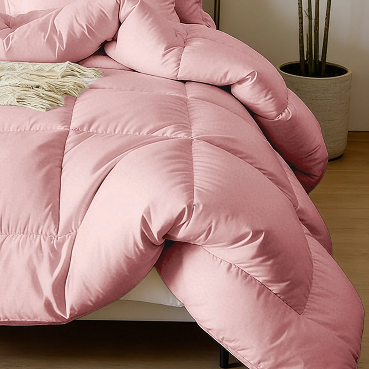 7-Pcs Or 5-Pcs Soft And Breathable Checkered Comforter Sets Queen, As A Family Gift. Includes Fitted Sheet, Flat Sheet, Pillowcase And Comforter, Bed In A Bag, A Luxurious Bedding Set, Machine Washabl