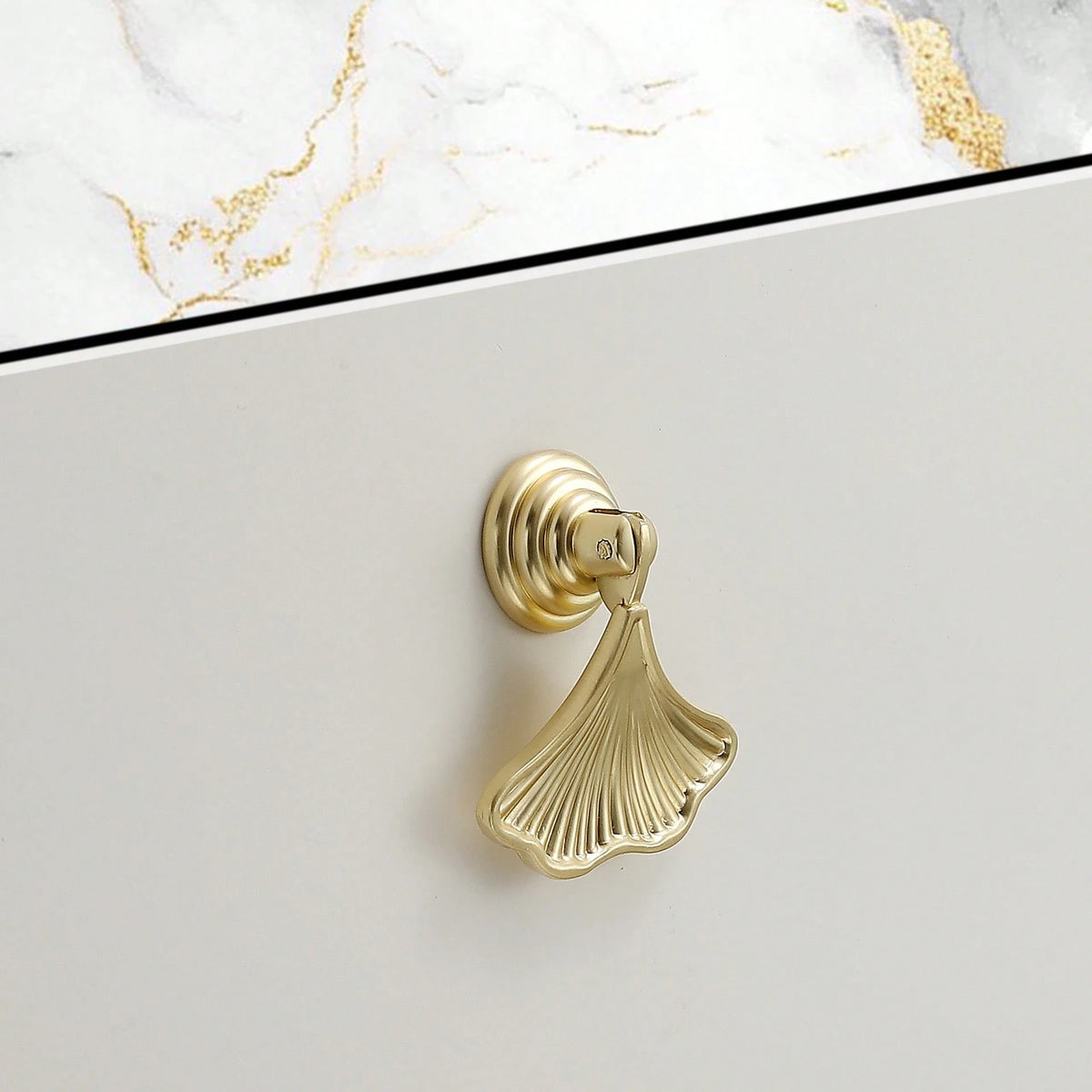 8PCS Luxury Ginkgo Leaf Pendant Cabinet Handles, French Retro Zinc Alloy Wardrobe Drawer Knobs, And Modern Chinese Style Fan-Shaped Furniture Door Handles; Suitable For Kitchens, Dressing Tables, And