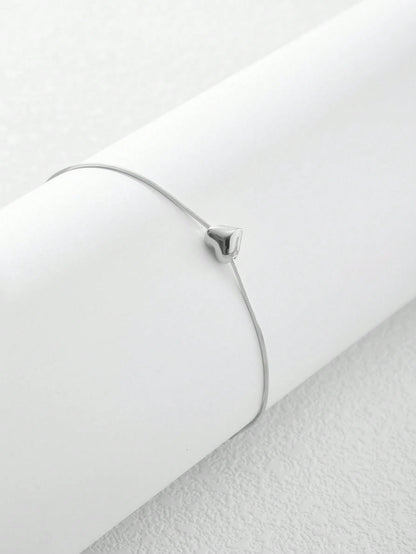 A Minimalist 3D Heart-Shaped Anklet Made Of 925 Sterling Silver, Perfect For Women To Wear Daily Or On Summer Vacations