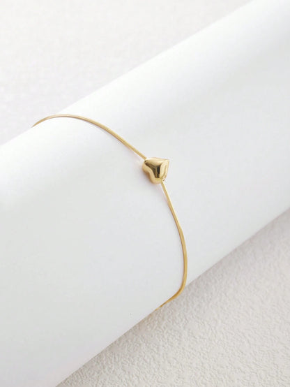 A Minimalist 3D Heart-Shaped Anklet Made Of 925 Sterling Silver, Perfect For Women To Wear Daily Or On Summer Vacations