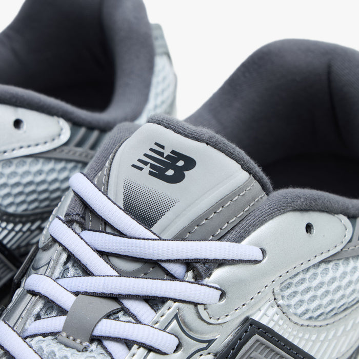 New Balance ABZORB 2010 / Black Silver Metallic