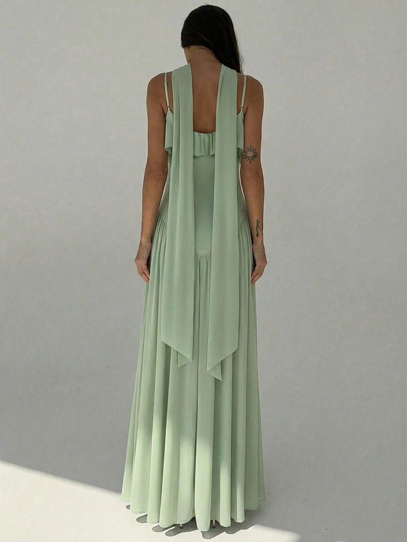 Aloruh Women's Elegant Ruffle Collar Fitted Waist Sage Green Maxi Dress,Summer Tropical Holiday Vacation,Spring Birthday Wedding Guest Party Beach Dresses