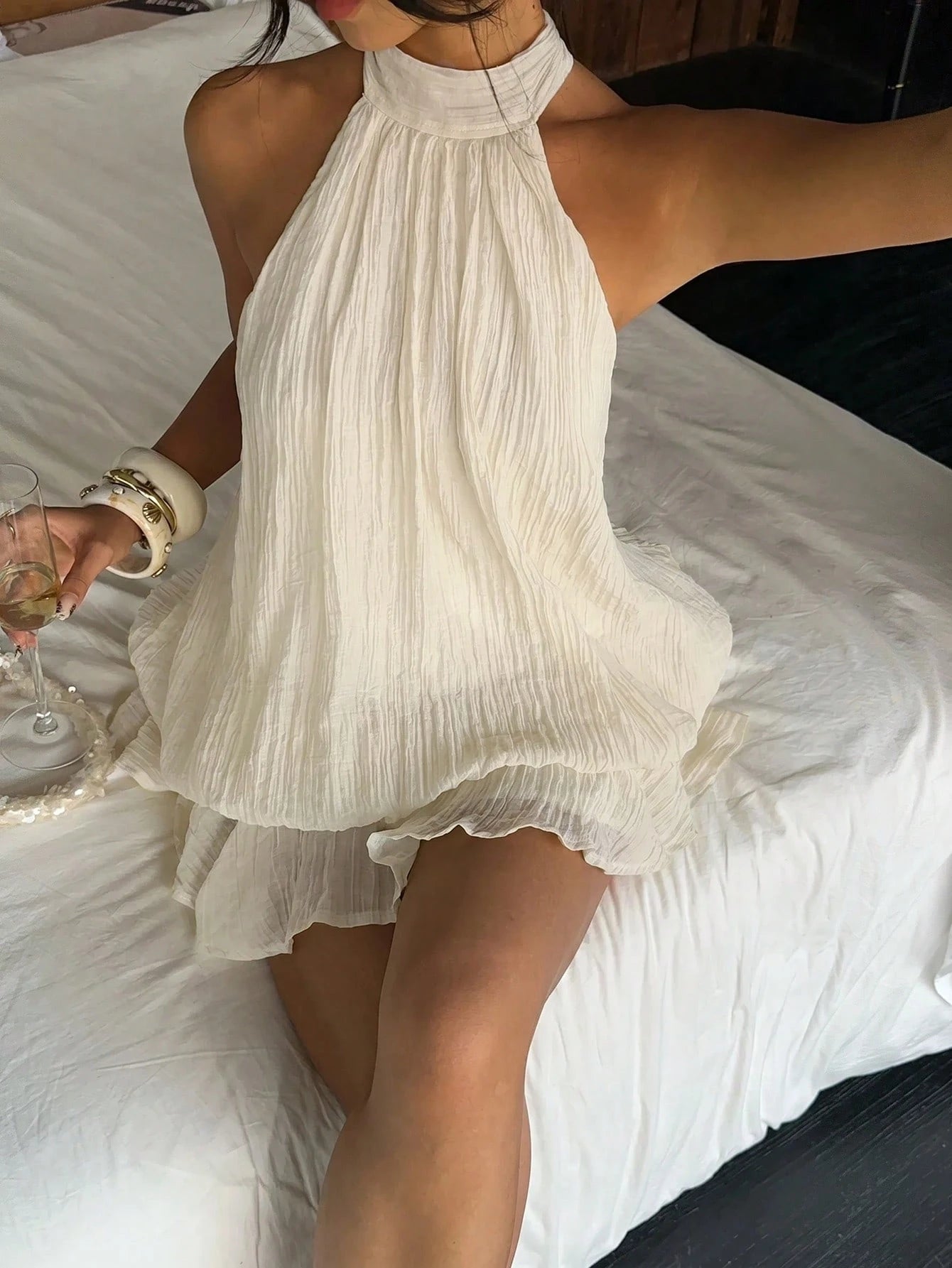 Aloruh Women's Elegant Sexy Tropical White Halter Neck Tie Mini Dress Vacation Summer