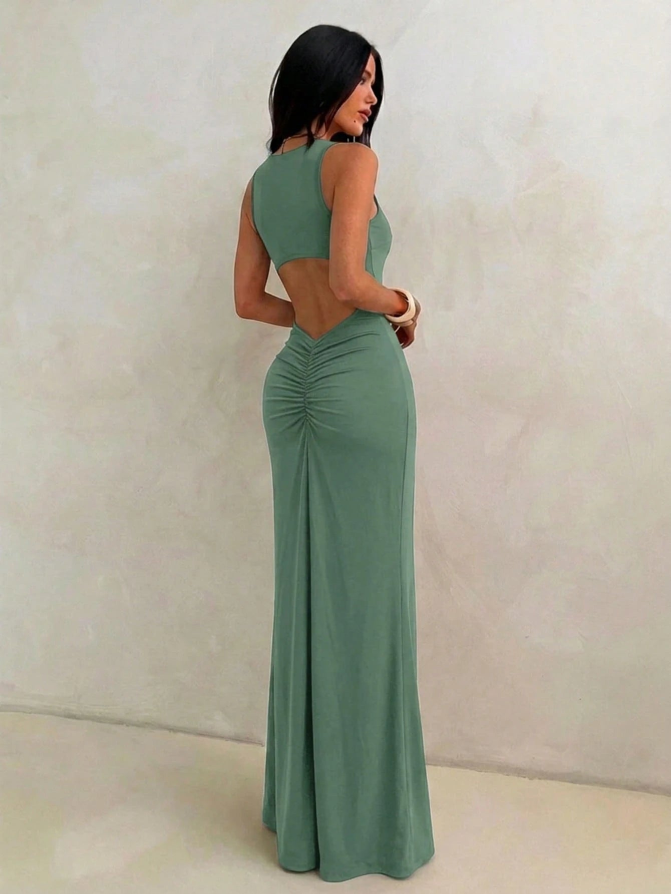 Aloruh Women's Spring/Summer Vacation New Sage Green Sleeveless Bodycon Fishtail Dress, Suitable For Street Wear, Daily Night Out, Commuting Sexy