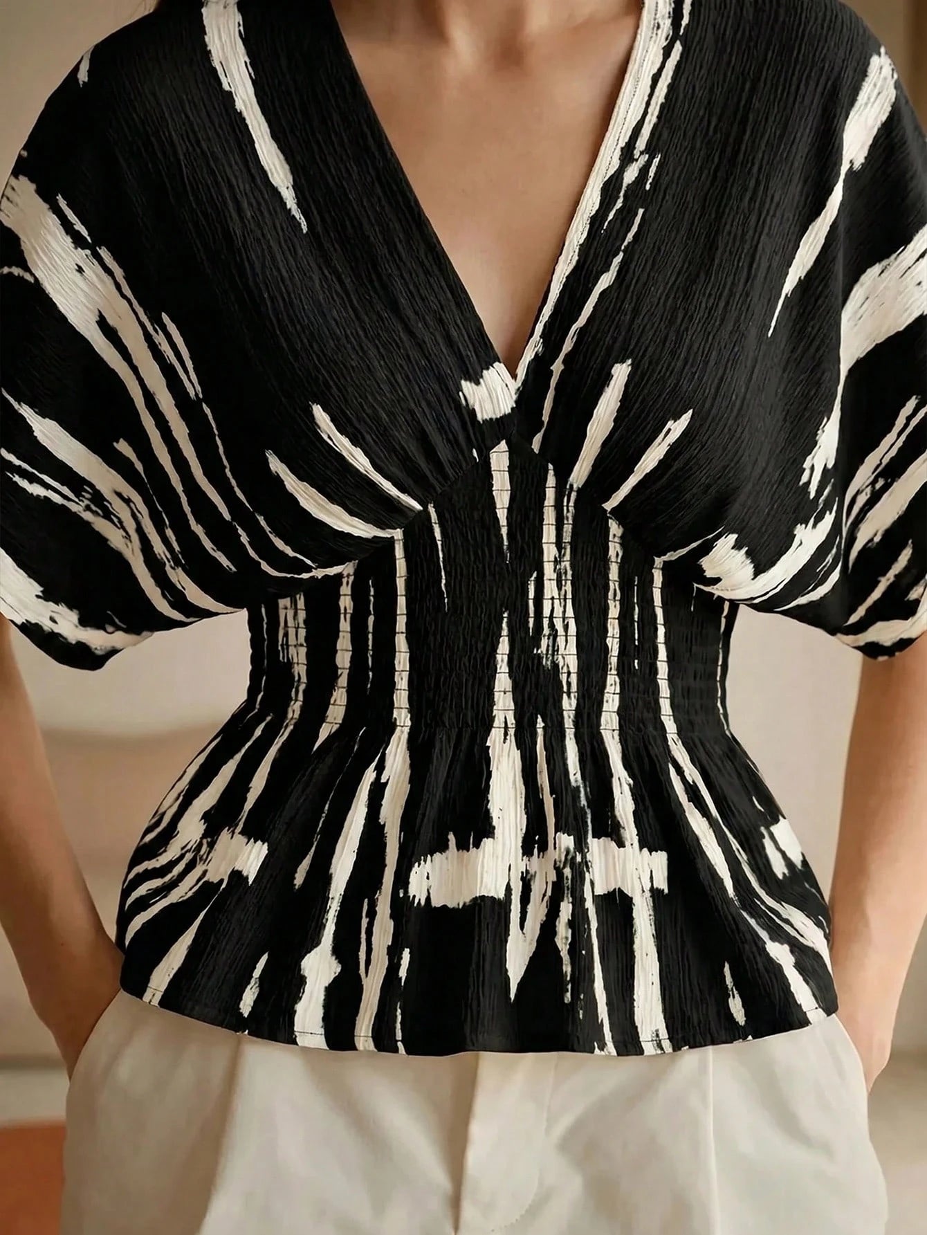 Anewsta Elegant Ink Painting Pleated Texture Vintage Ink Print Shirred Shirred Waist Top For Women, Summer