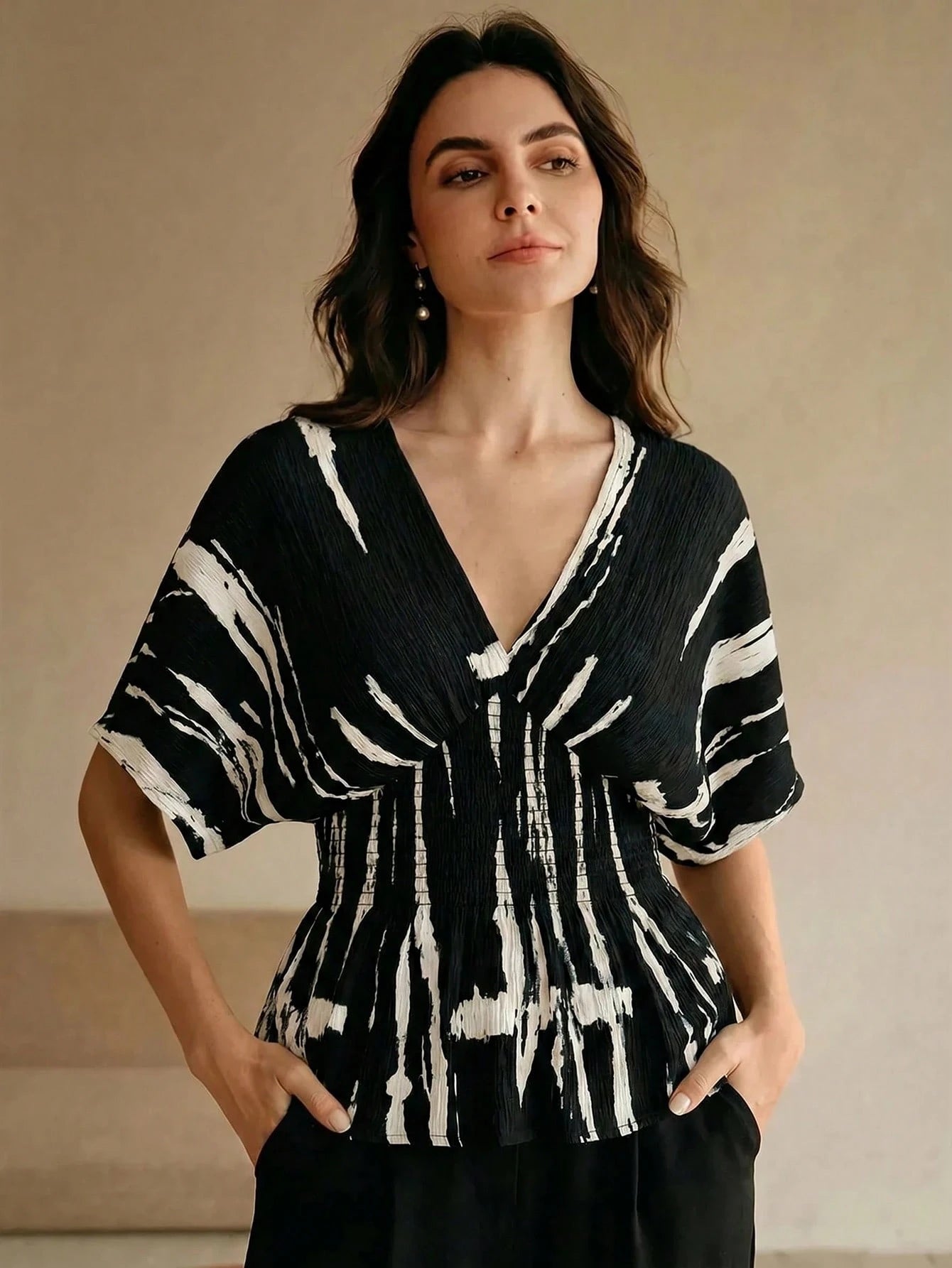 Anewsta Elegant Ink Painting Pleated Texture Vintage Ink Print Shirred Shirred Waist Top For Women, Summer