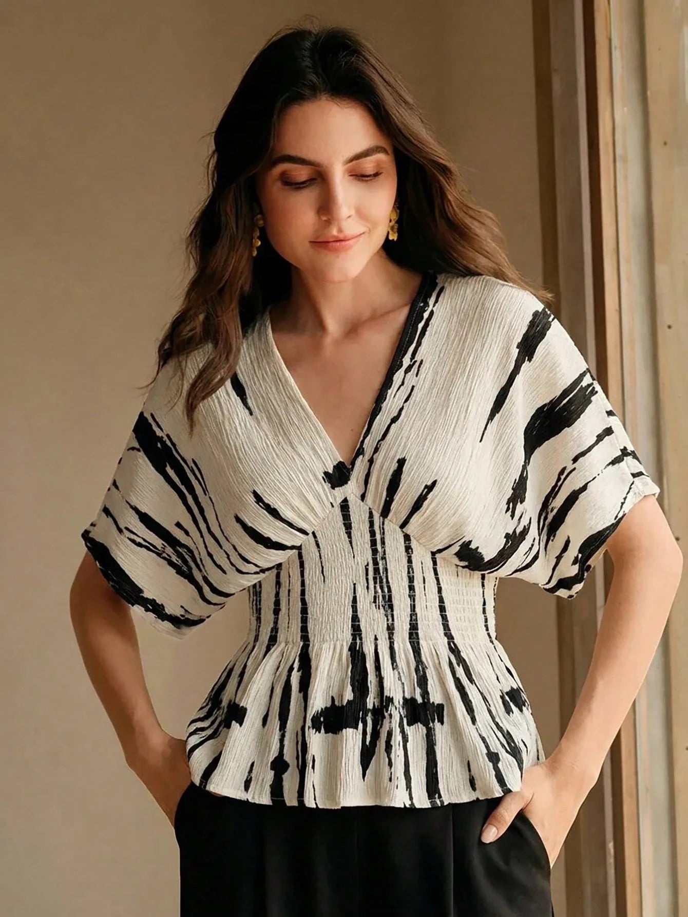Anewsta Elegant Ink Painting Pleated Texture Vintage Ink Print Shirred Shirred Waist Top For Women, Summer