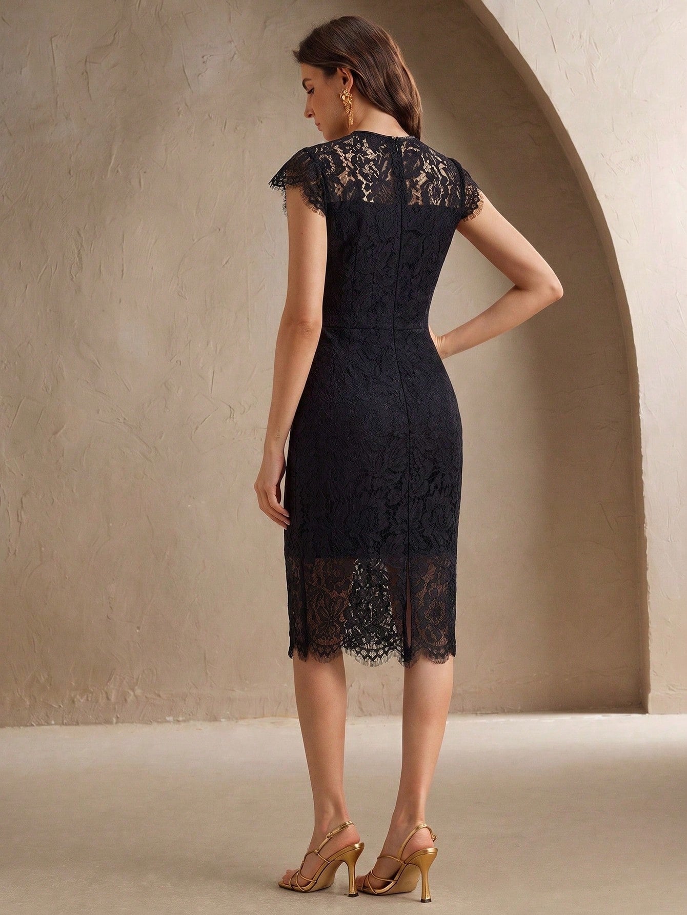 Anewsta Women's Black Lace Bodycon Cocktail Dress, Cap Sleeve, Elegant Party & Bridesmaid Dress, Summer New Arrival