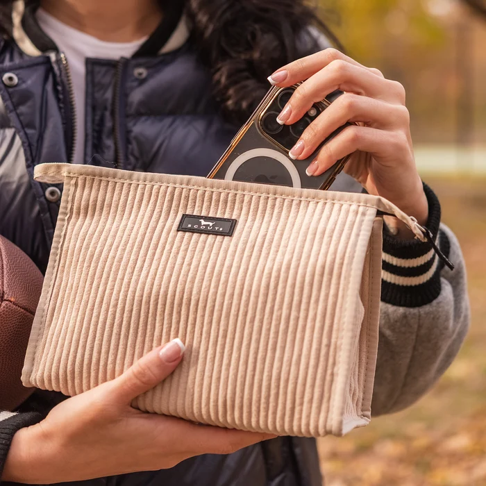 Audrey Pouch Putty Corduroy
