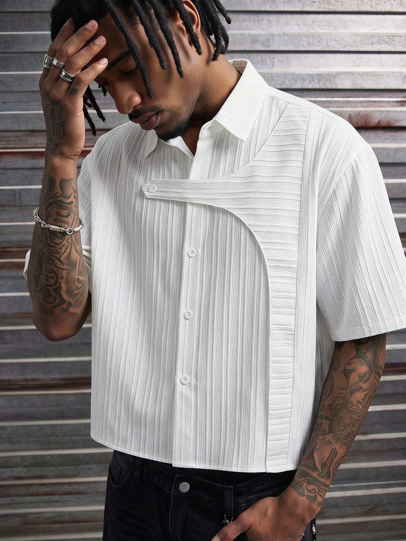 AXEPEAK Men's Loose Fit PU Short Sleeve Shirt, Streetwear Inspired