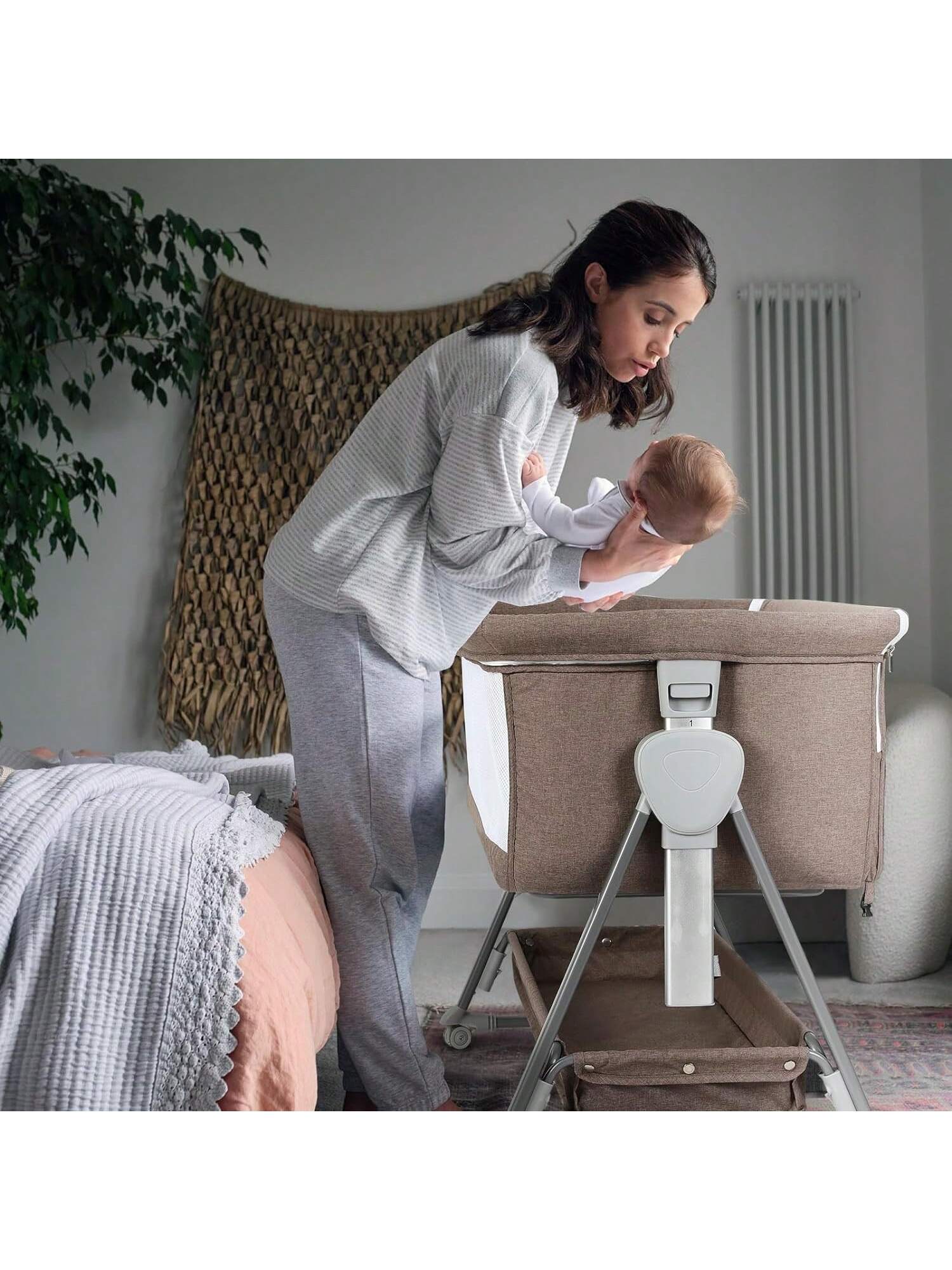 Baby Bassinet, Beside Sleeper For Baby Easy Folding Bedside Bassinet With Storage Basket And Wheels To Reduce Mom's Fatigue (Dark Grey)
