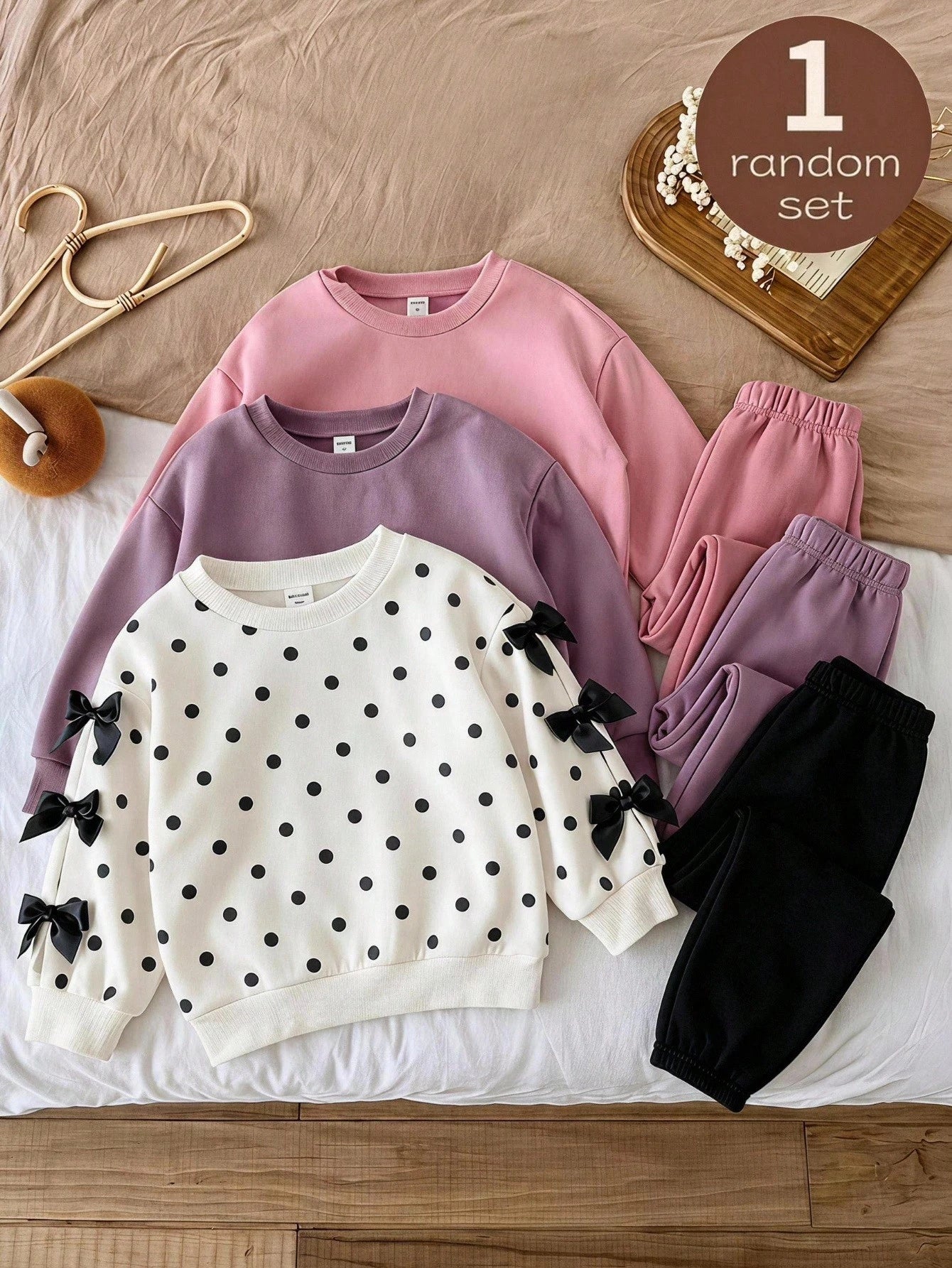 Baby Girl Autumn/Winter Cute Polka Dot Soft Bow Long Sleeve Sweatshirt And Elastic Waist Long Pants 2 Pieces Set