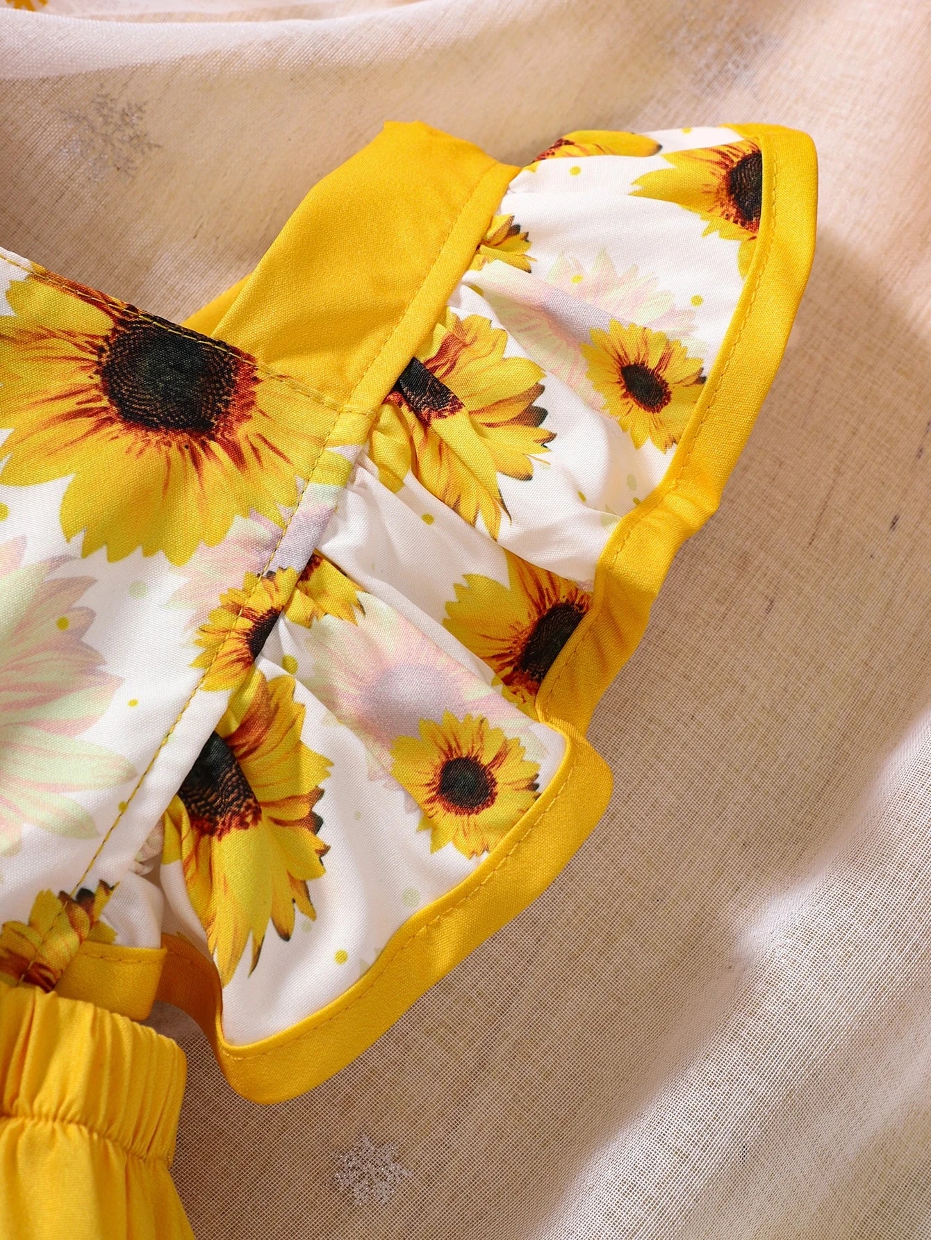 Baby Girl Sunflower Print Ruffle Trim Bodysuit