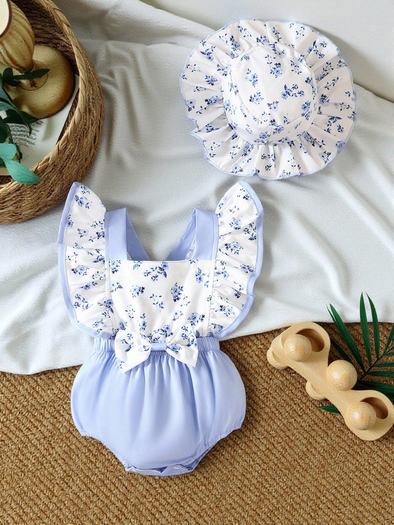 Baby Girl Sunflower Print Ruffle Trim Bodysuit