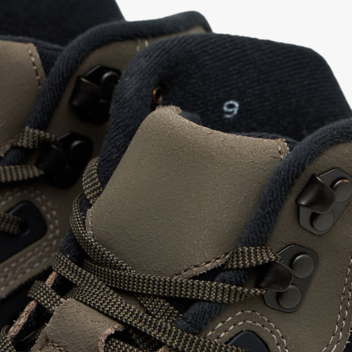 Nike Baltoro Olive Khaki / Black - University Red