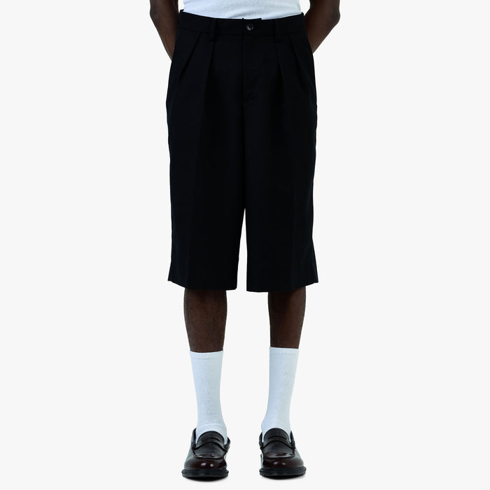 BEAMS Wide Short Slacks / Black