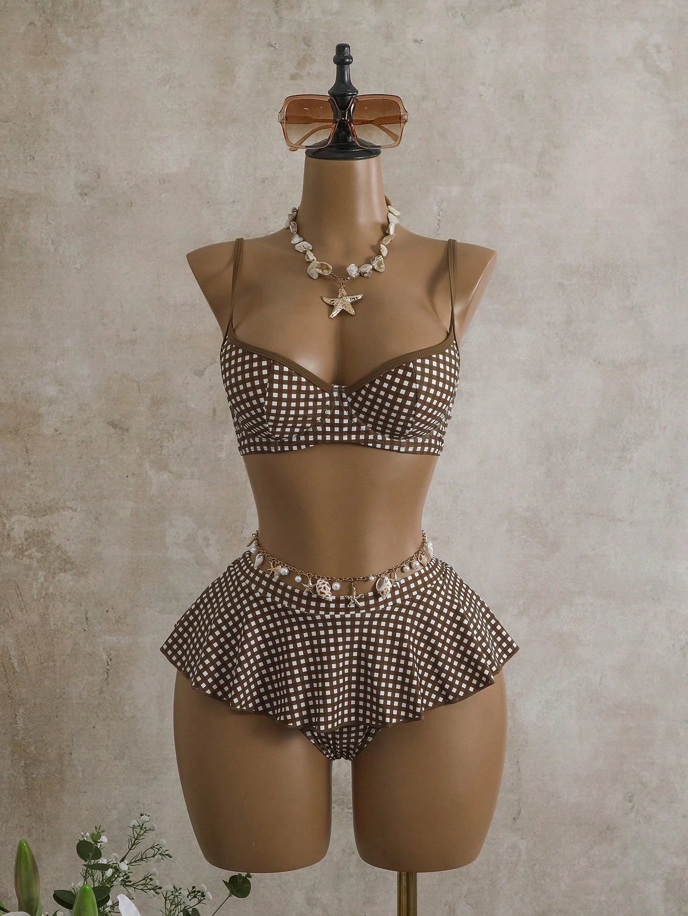 Bellisia Women's 2 Pieces Plaid Print Tankini Swimwear With Underwire, Suitable For Summer Beach