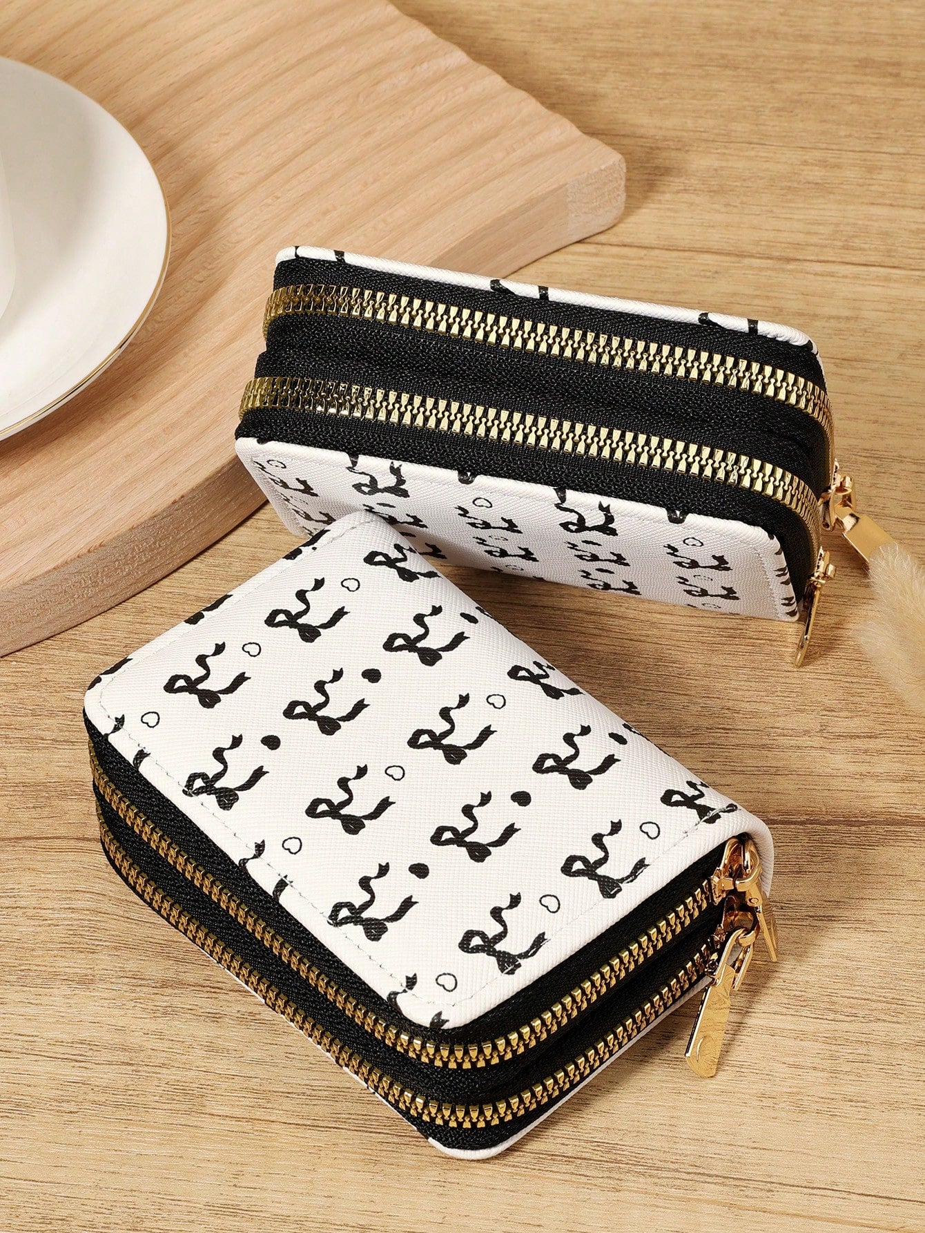 Black Bow Heart Pattern Multifunctional Coin Purse, Dual Zipper Card Holder With Multiple Card Slots For Card Storage And Organization, Lightweight Minimalist Fashion Business, Suitable For Anniversar