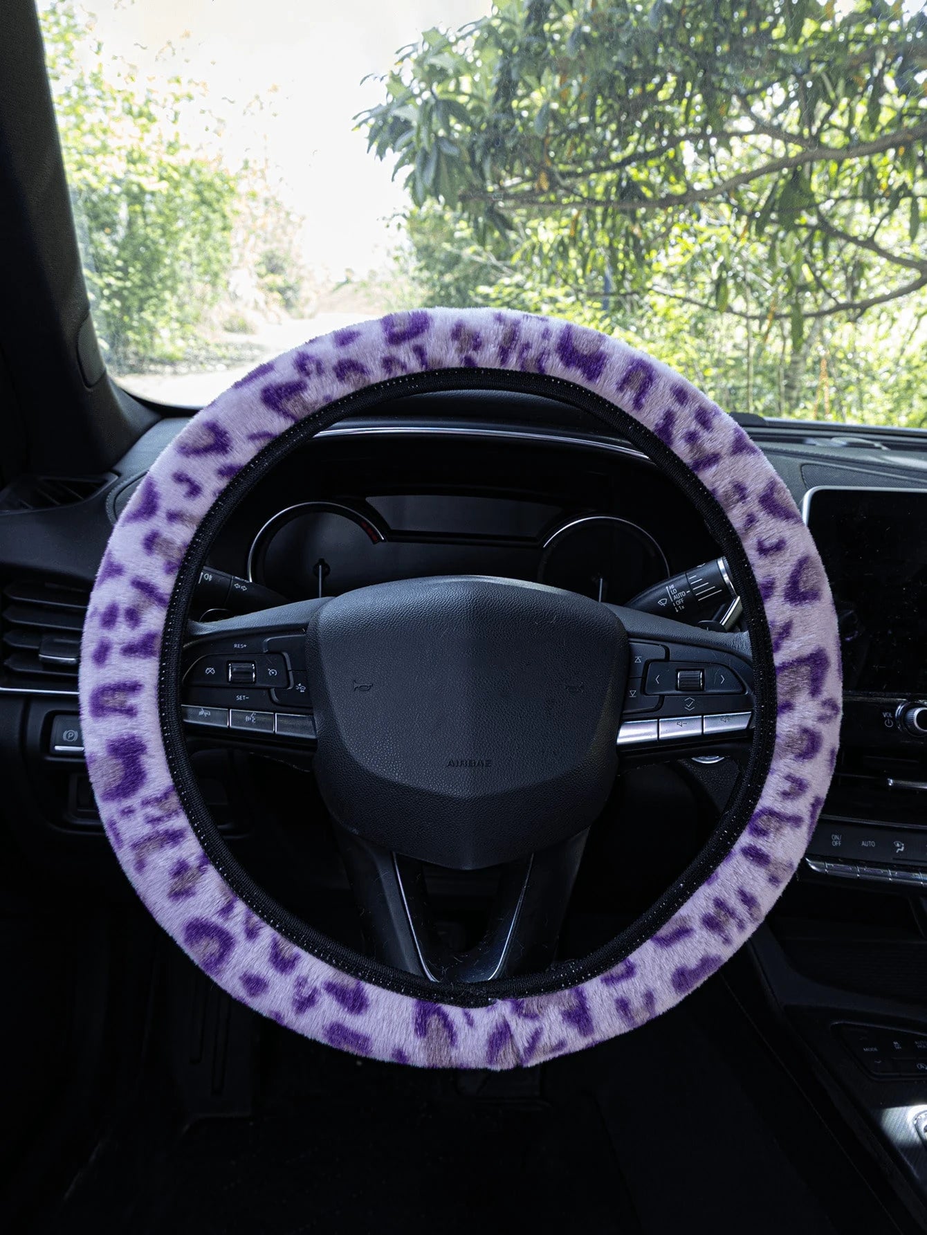 Car Interior Accessories Set Includes Leopard Print Steering Wheel Cover, Seat Belt Shoulder Pads, Gear Shift Knob Cover, Handbrake Cover, Armrest Pad And Other Non-Slip Durable Decorations, Suitable