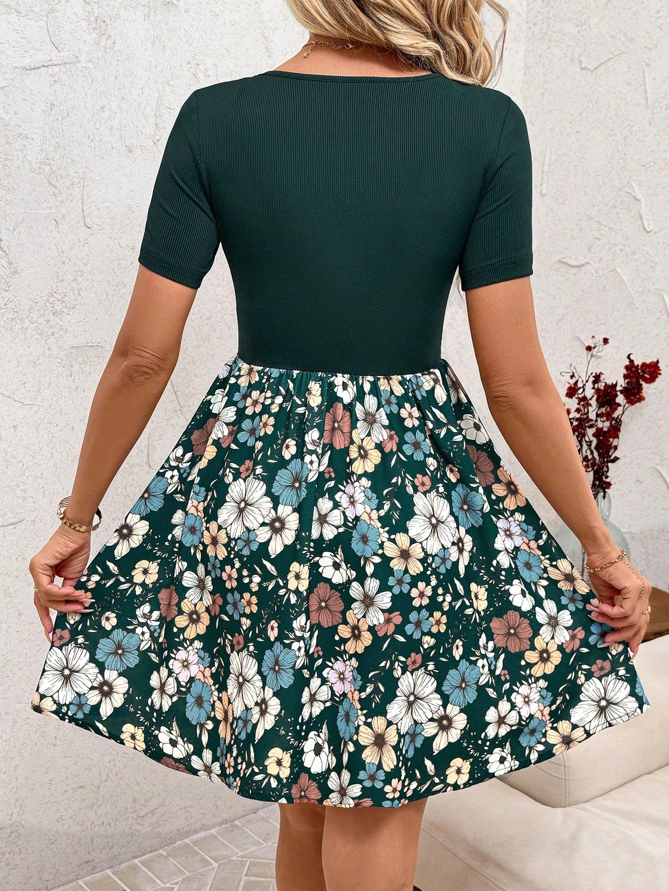 Clasi Women's Elegant Floral Print Splice Vacation Style Scoop Neck Waist Cinched Short Sleeve Dress, Summer,Casual Dresses For Women
