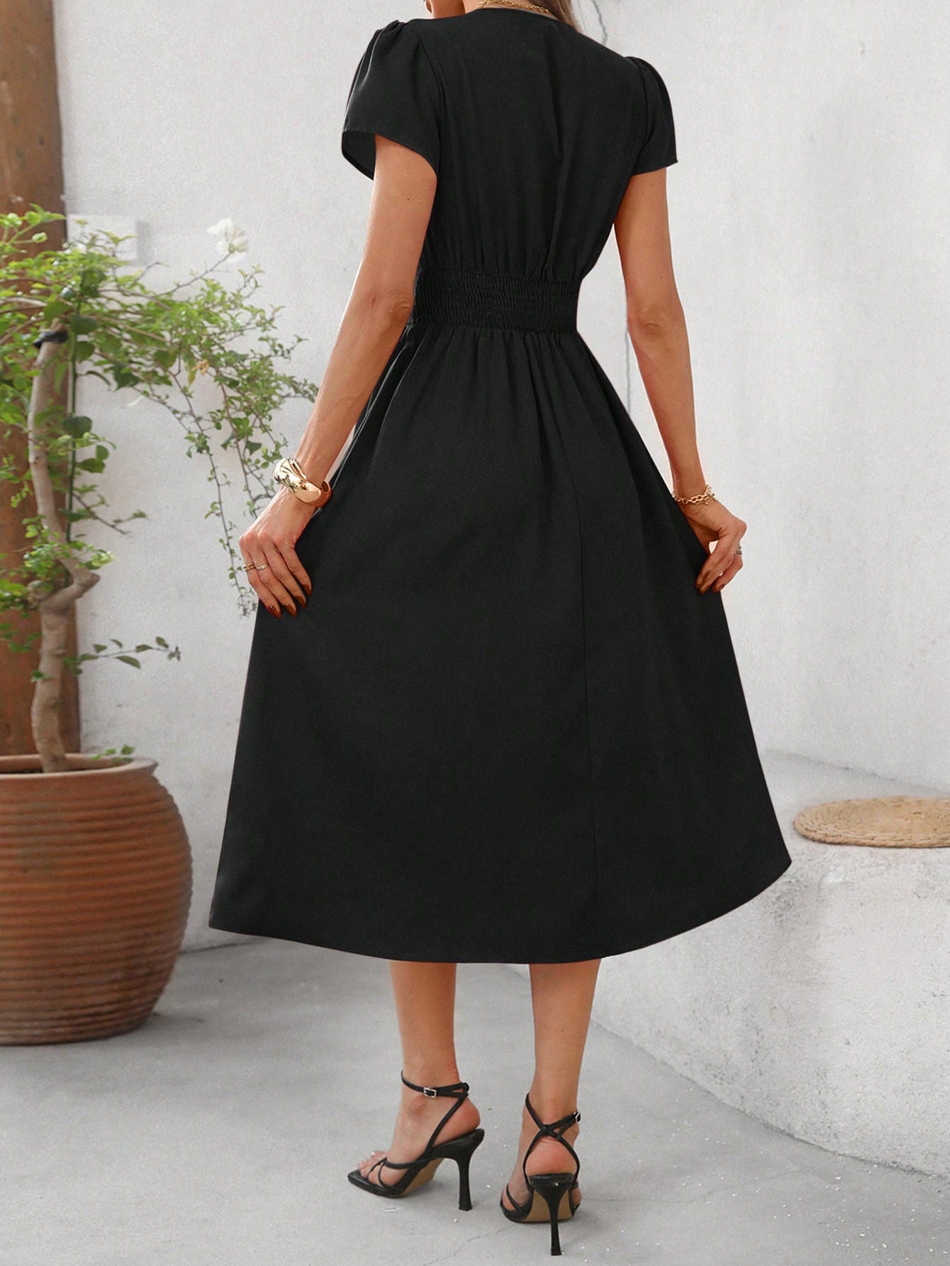 Clasi Women's Elegant Solid Color Asymmetric Pocket Cinched Waist V-Neck Flare Hem Mid-Length Dress,Dresses For Women Summer