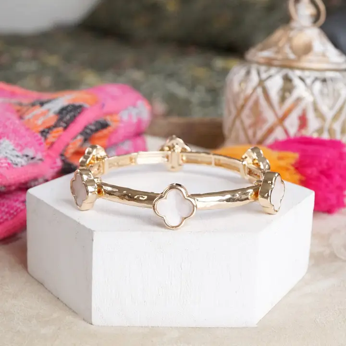Clover Strectchy Bangle Bracelet White
