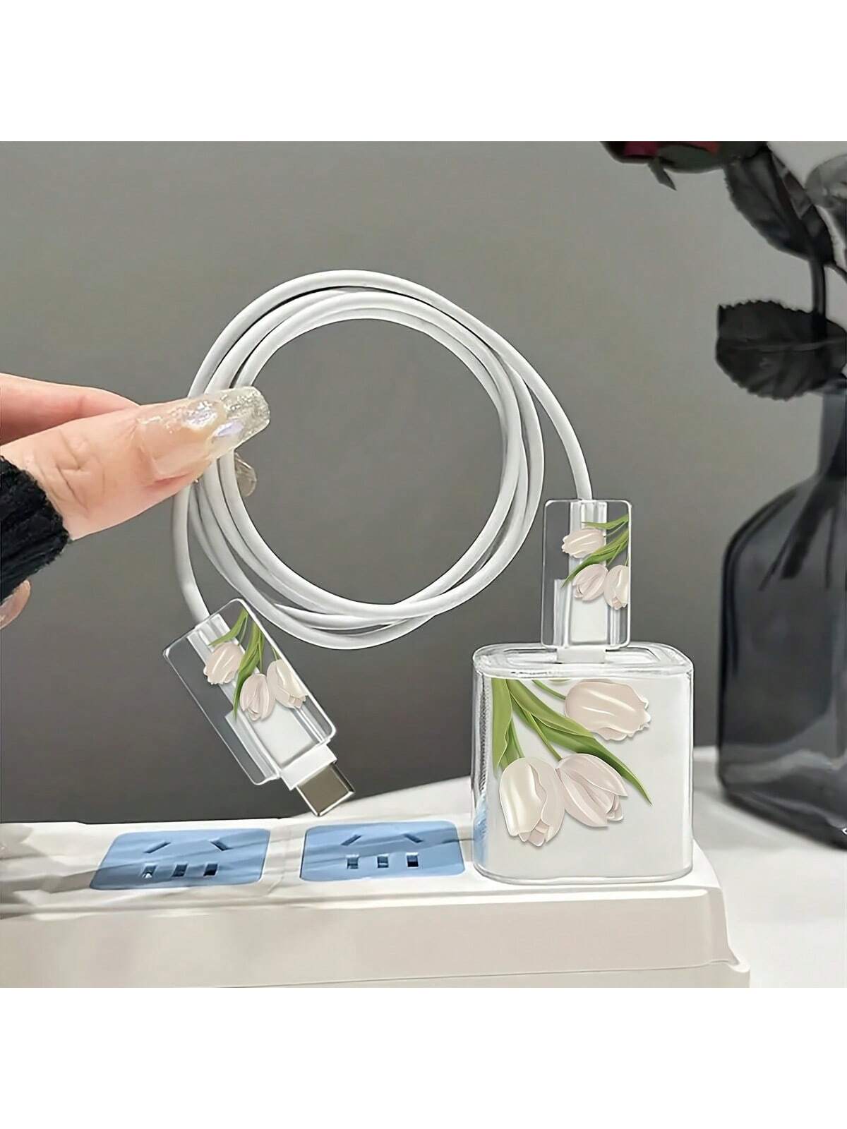 Compatible With 16 Pro Max Daisy Apple Charger Protector Case, High-End 15 Pro 30W Fast Charging Adapter Head Protective Cover, Lovely 13 Data Cable Winding Rope Anti-Breaking Compatible With IPhone 1