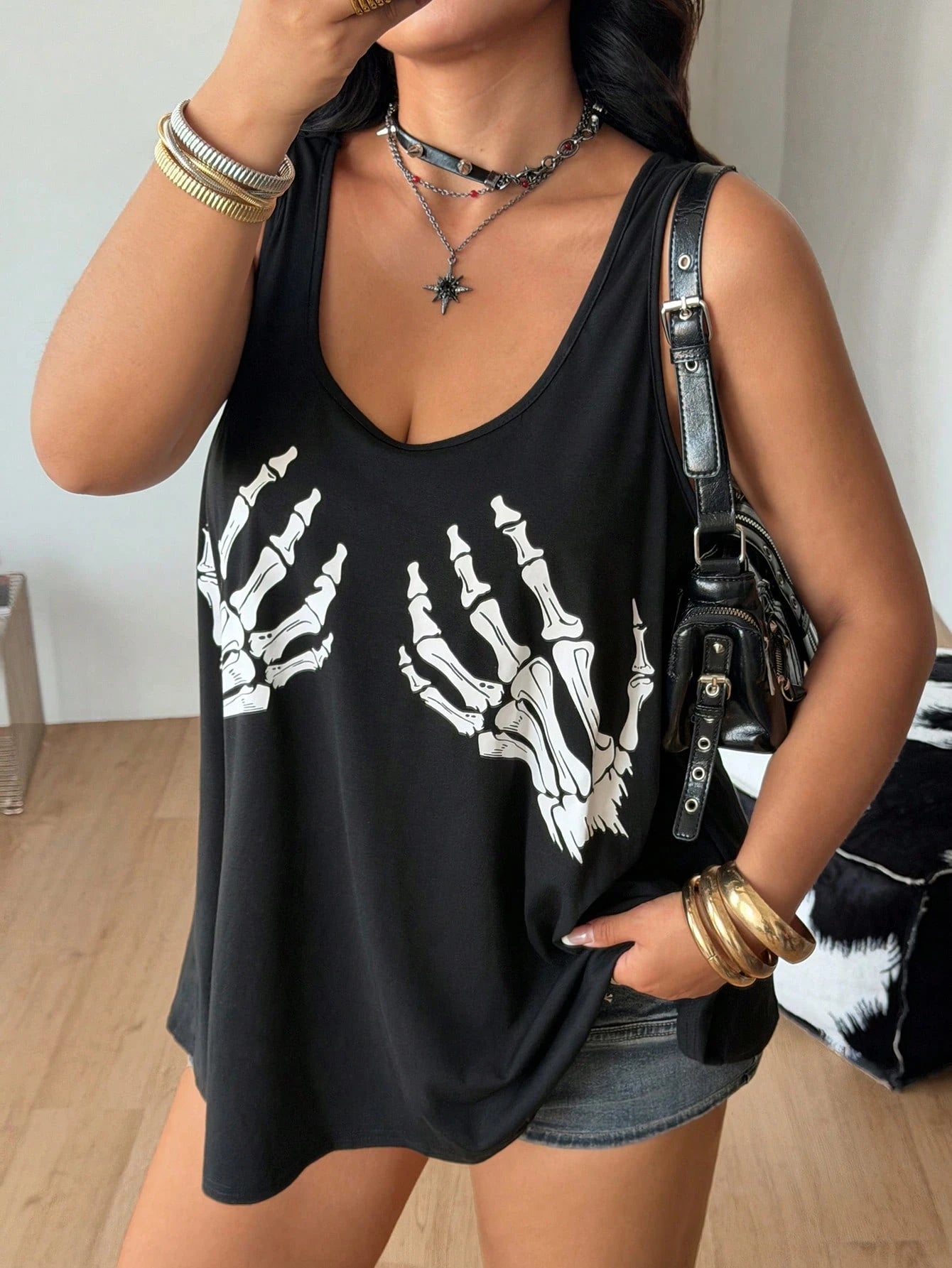 Coolane Women's Plus Size Summer Goth Black And White Skeleton Hand Tank Tops,Everyday Streetwear Rave Music Festival Halloween Chic Punk Y2K