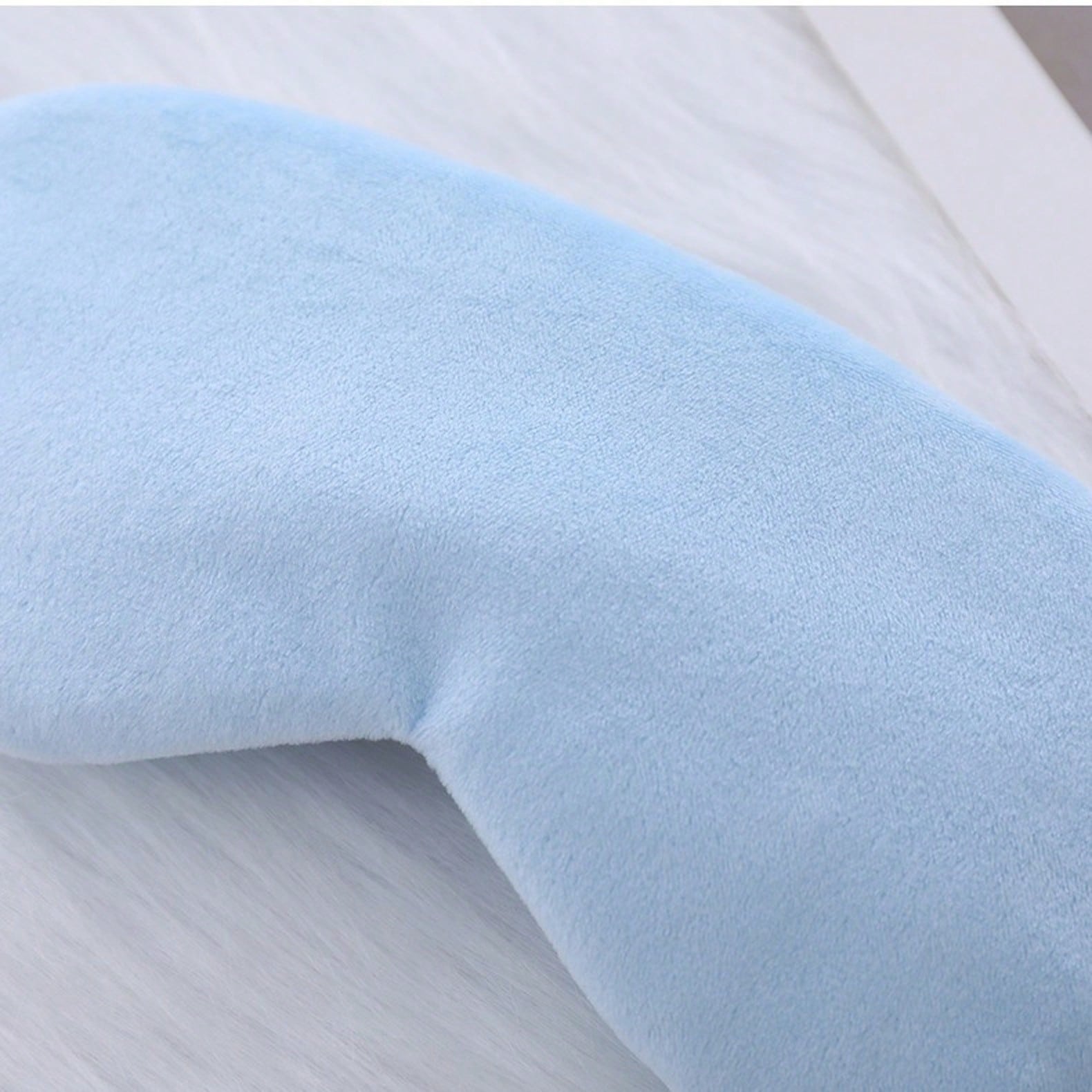 Cooling Ice Silk Sleep Mask 3D Contoured Adjustable Eye Mask For Men Women Lightweight Breathable Shading Eye Cover For Travel Office Napping